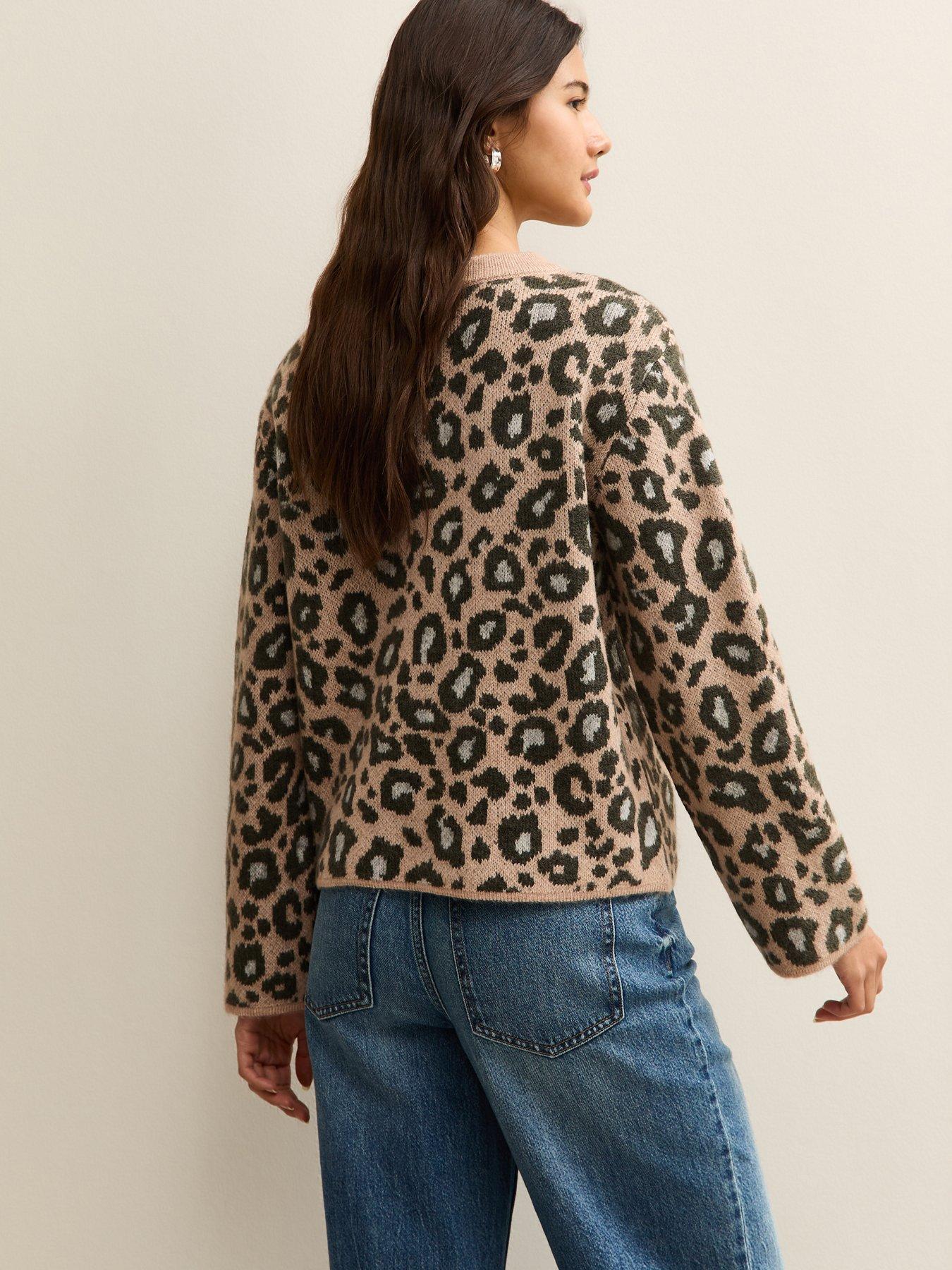 new-look-pink-leopard-crew-neck-jumperstillFront