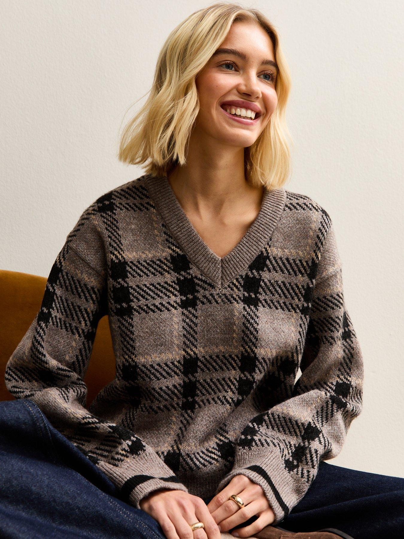 New Look Check V-Neck Jumper - Brown