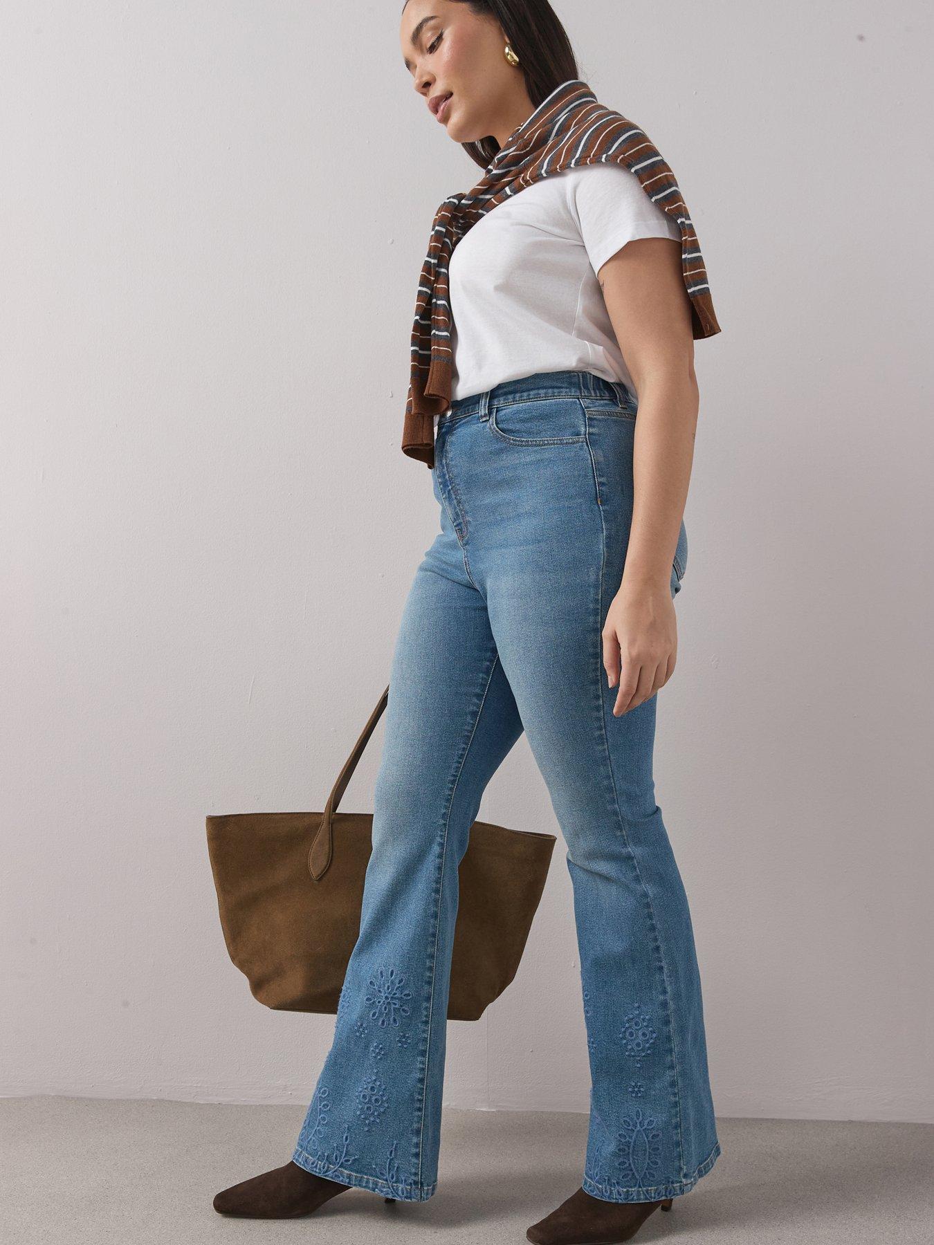 The Very Collection Curve Curve Embroidered Hem Stretch Kickflare Jean