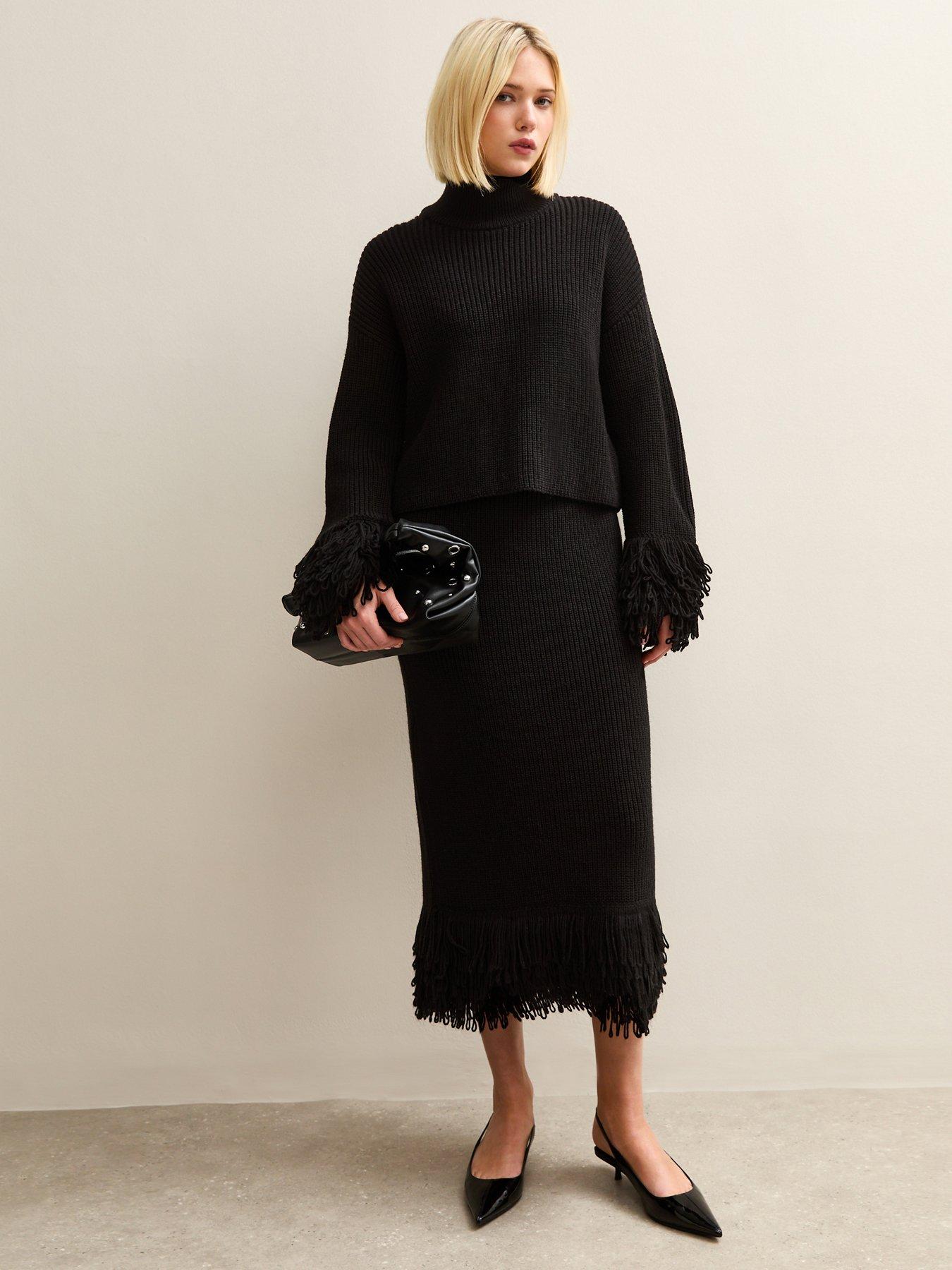 new-look-black-knit-looped-fringe-midi-skirt