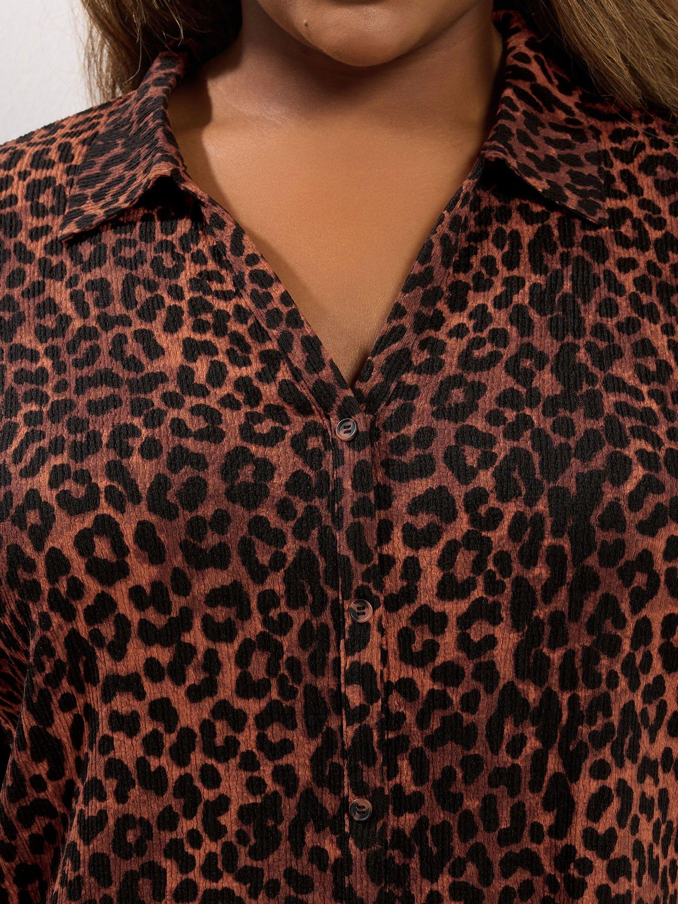 Image 4 of 4 of Yours Curve Textured Jersey Shirt - Print