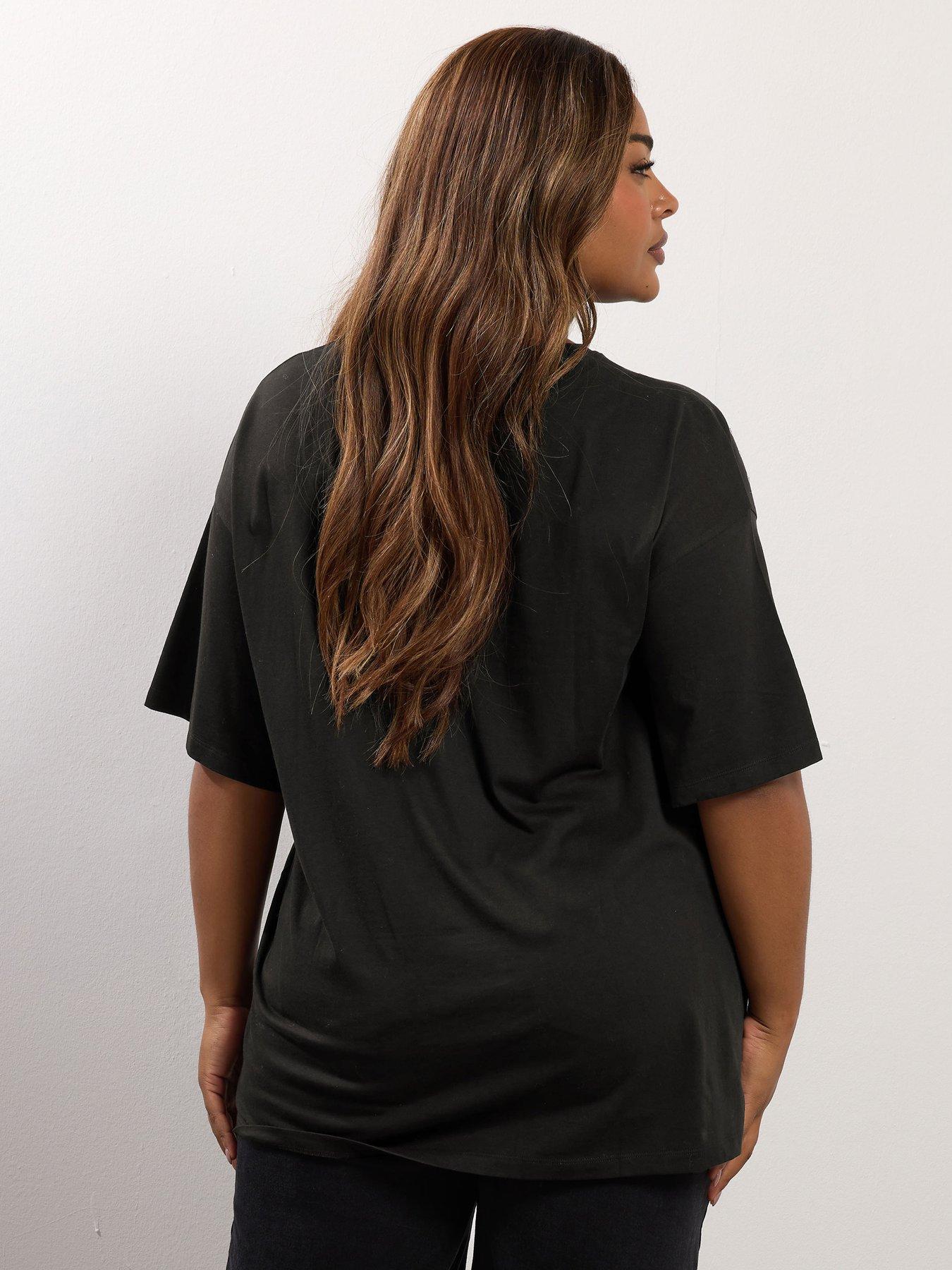 Image 2 of 4 of Yours Curve Oversized Studded T-Shirt - Black