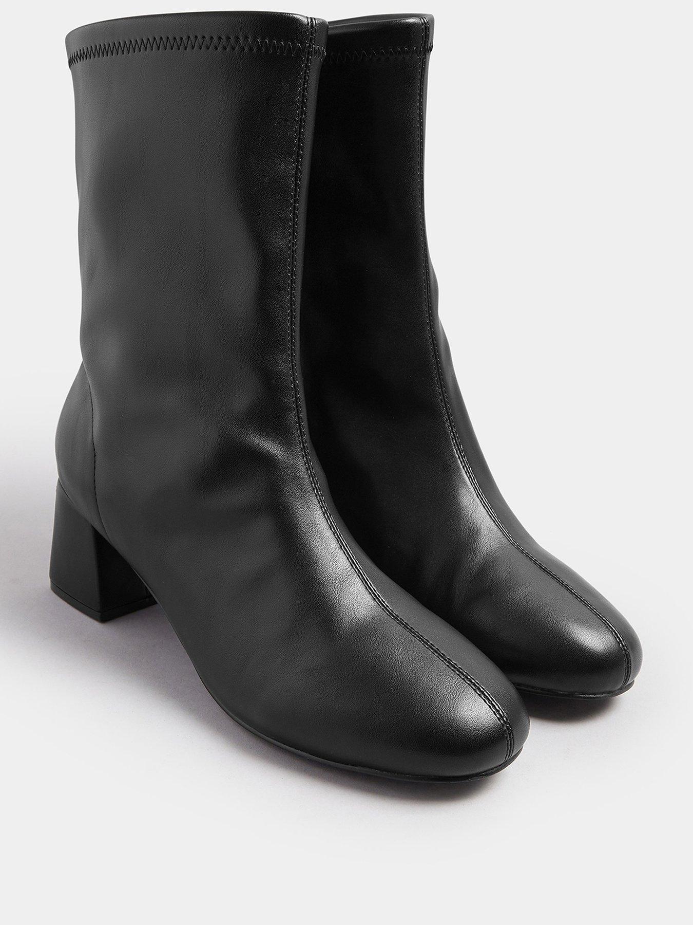 yours-extra-wide-fit-block-heel-stretch-boot-blackstillFront