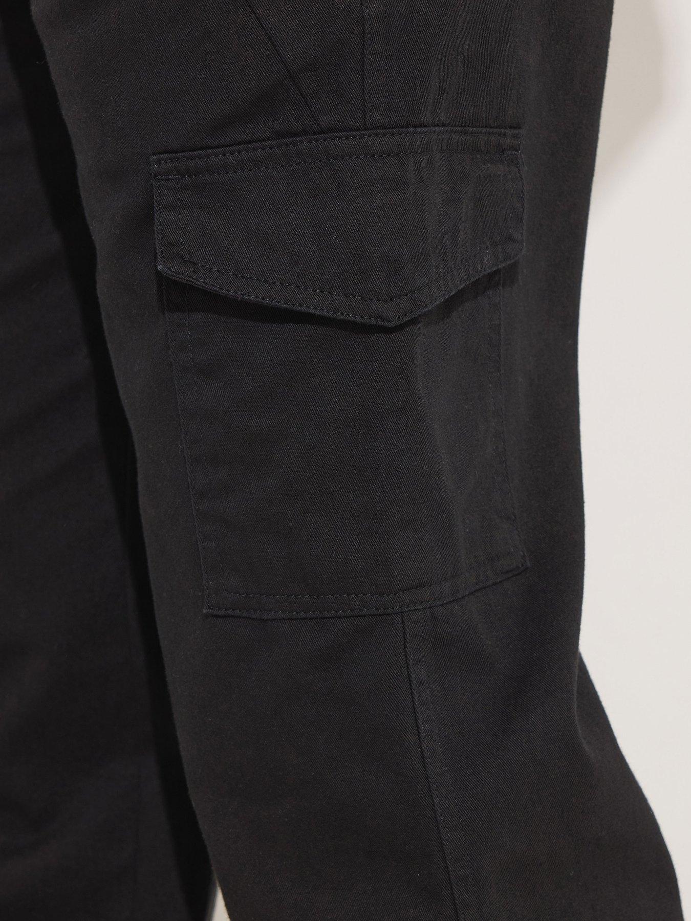 pixiegirl-petite-cuffed-cargo-trouser-blackoutfit