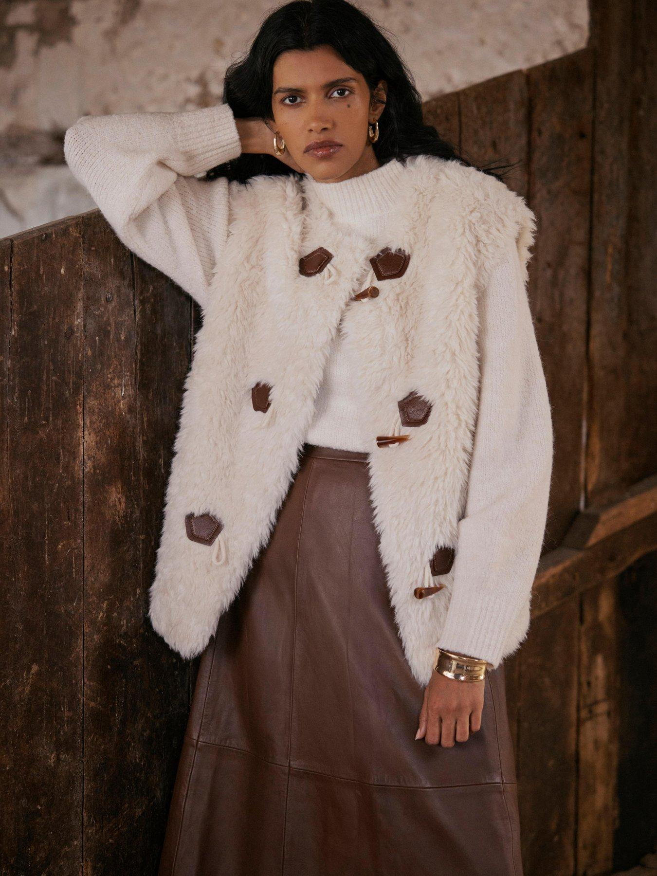 Image 2 of 5 of Mint Velvet Cream Faux Fur Toggle Gilet - Beige