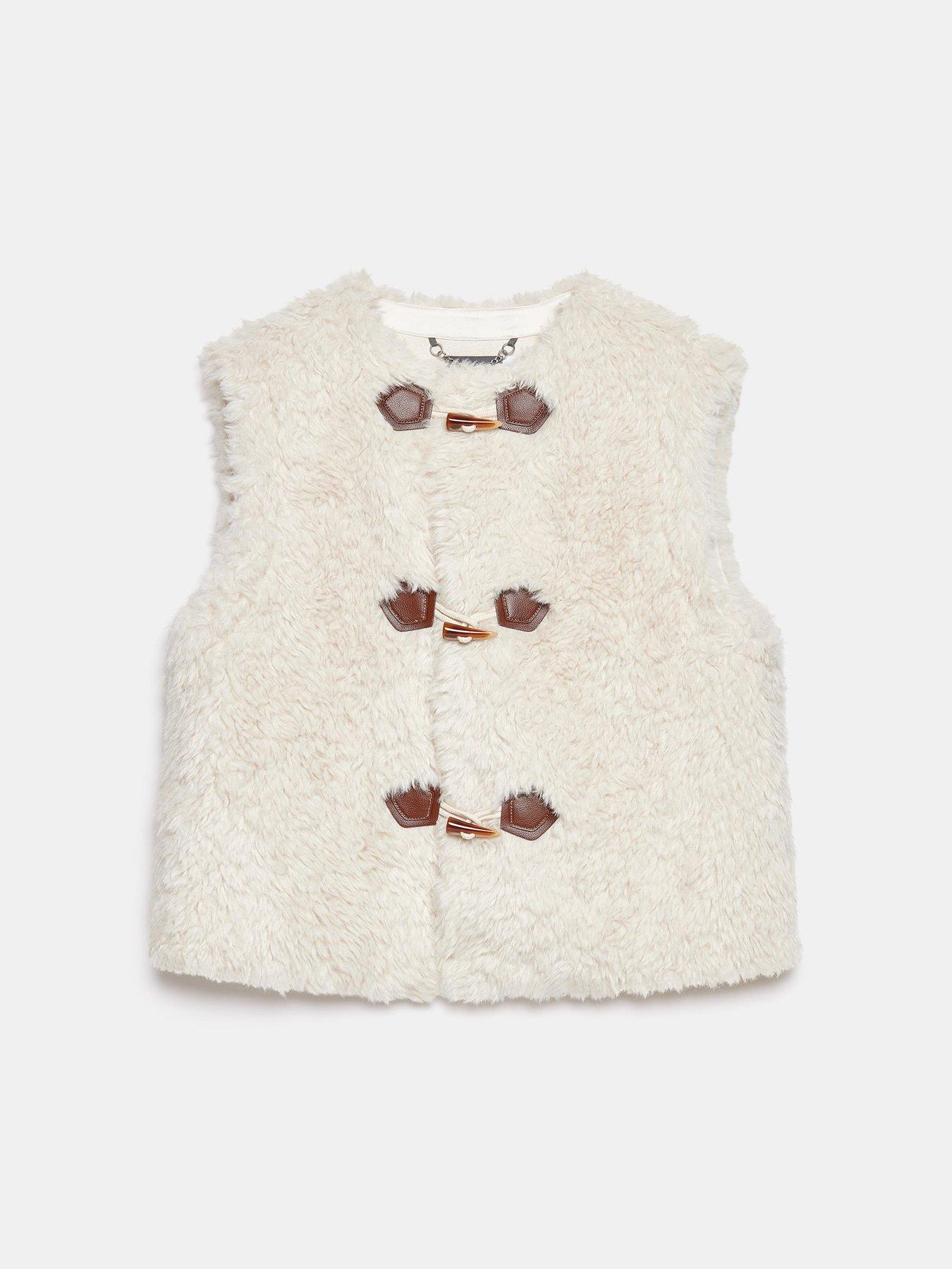 Image 4 of 5 of Mint Velvet Cream Faux Fur Toggle Gilet - Beige