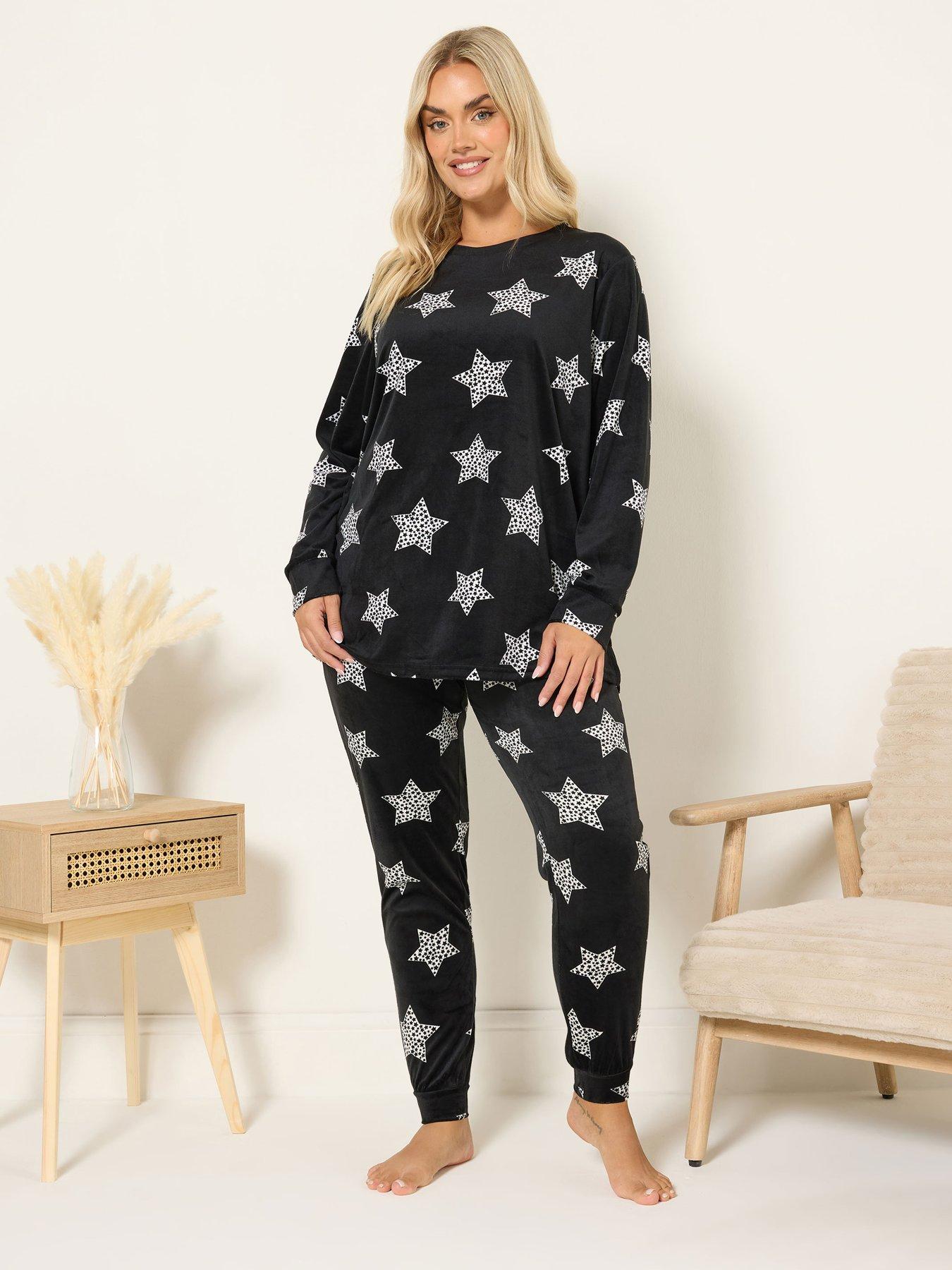 yours-curve-stars-fleece-pyjama-set-black