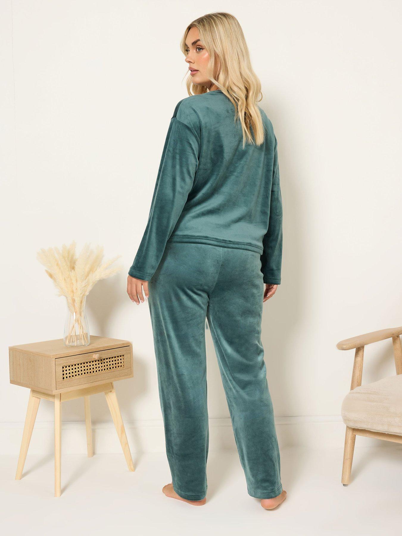yours-curve-super-luxe-pyjama-set-greenstillFront