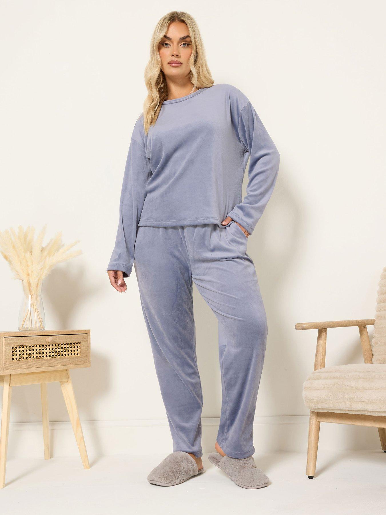 Image 3 of 4 of Yours Curve Super Luxe Pyjama Set - Blue