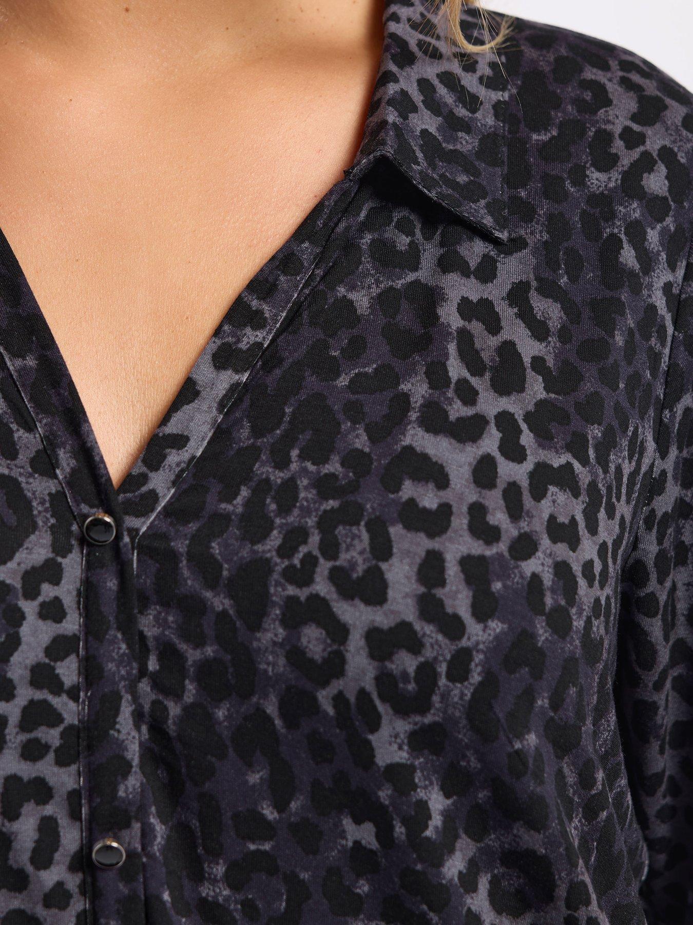 yours-curve-leopard-shirt-greyoutfit