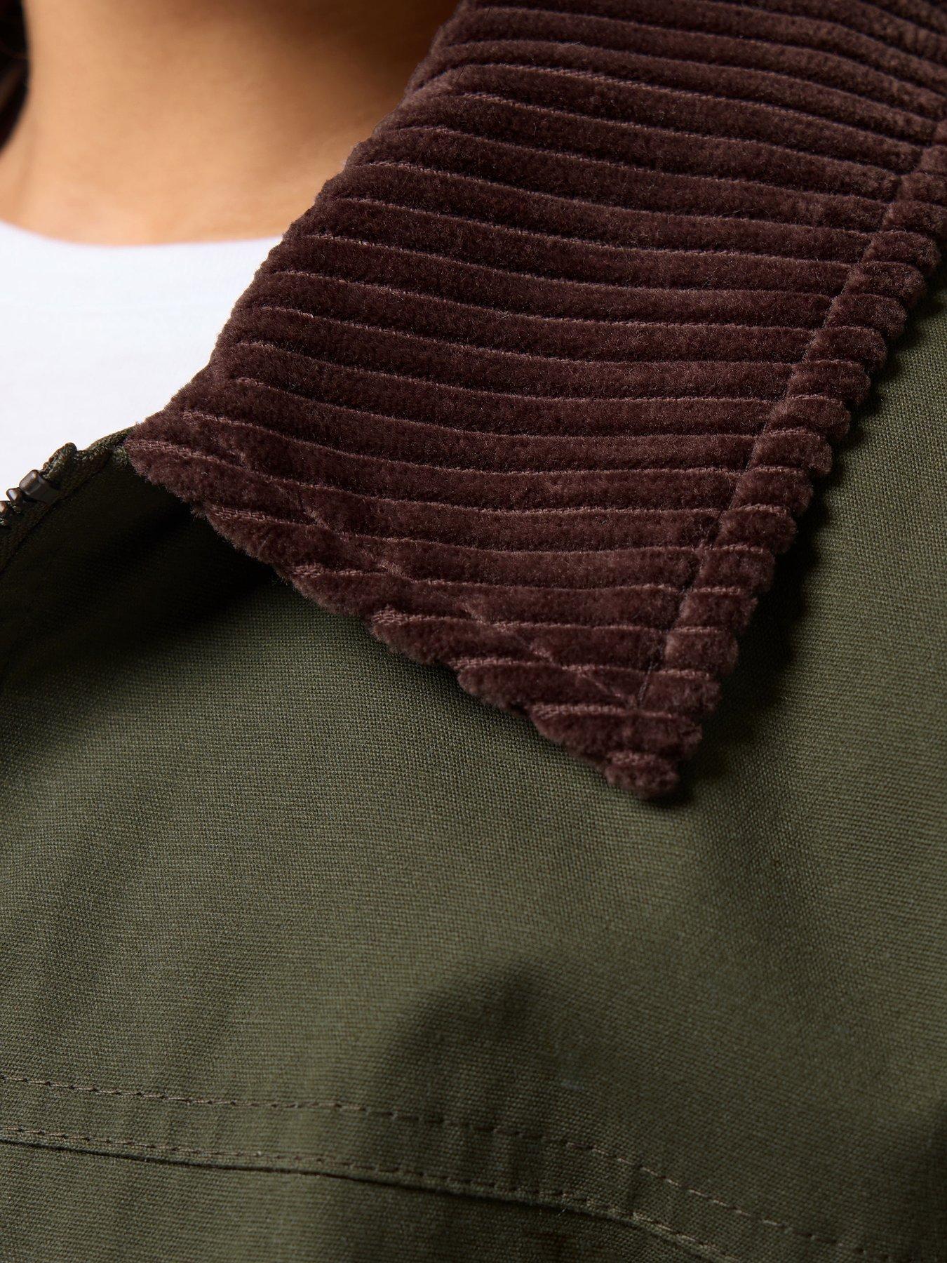 pixiegirl-petite-contrast-cord-collar-barn-jacket-greenoutfit
