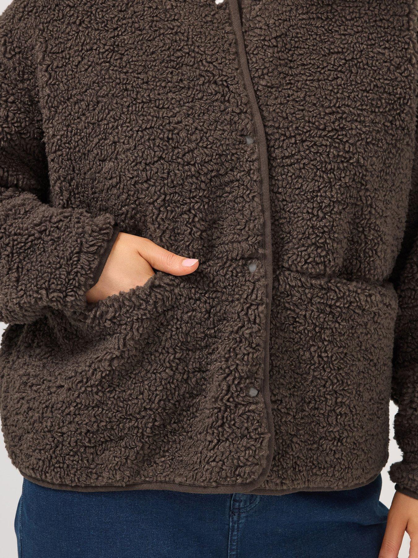 yours-curve-collarless-popper-fleece-jacket-brownoutfit