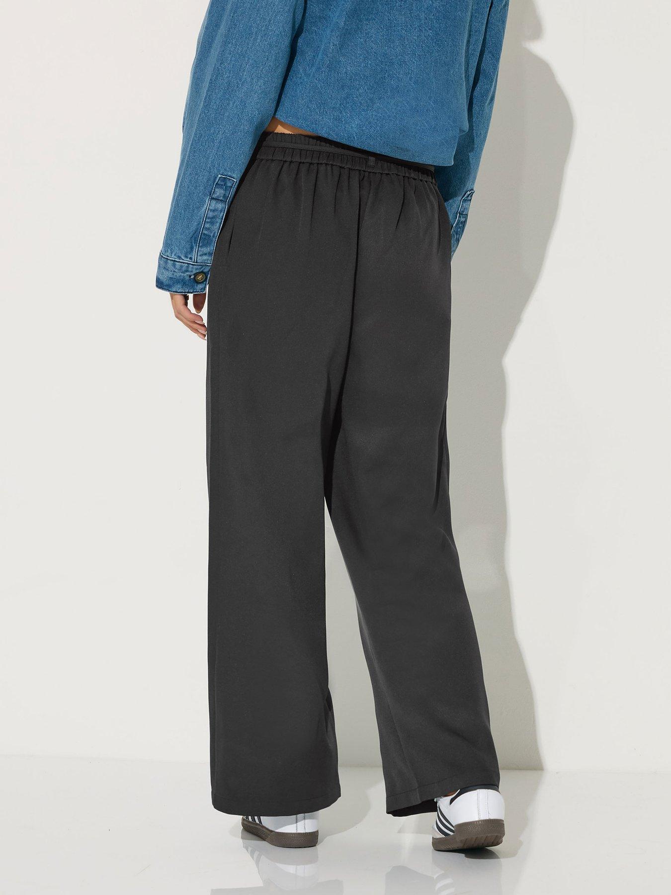 pixiegirl-petite-pintuck-slouch-trouser-blackstillFront