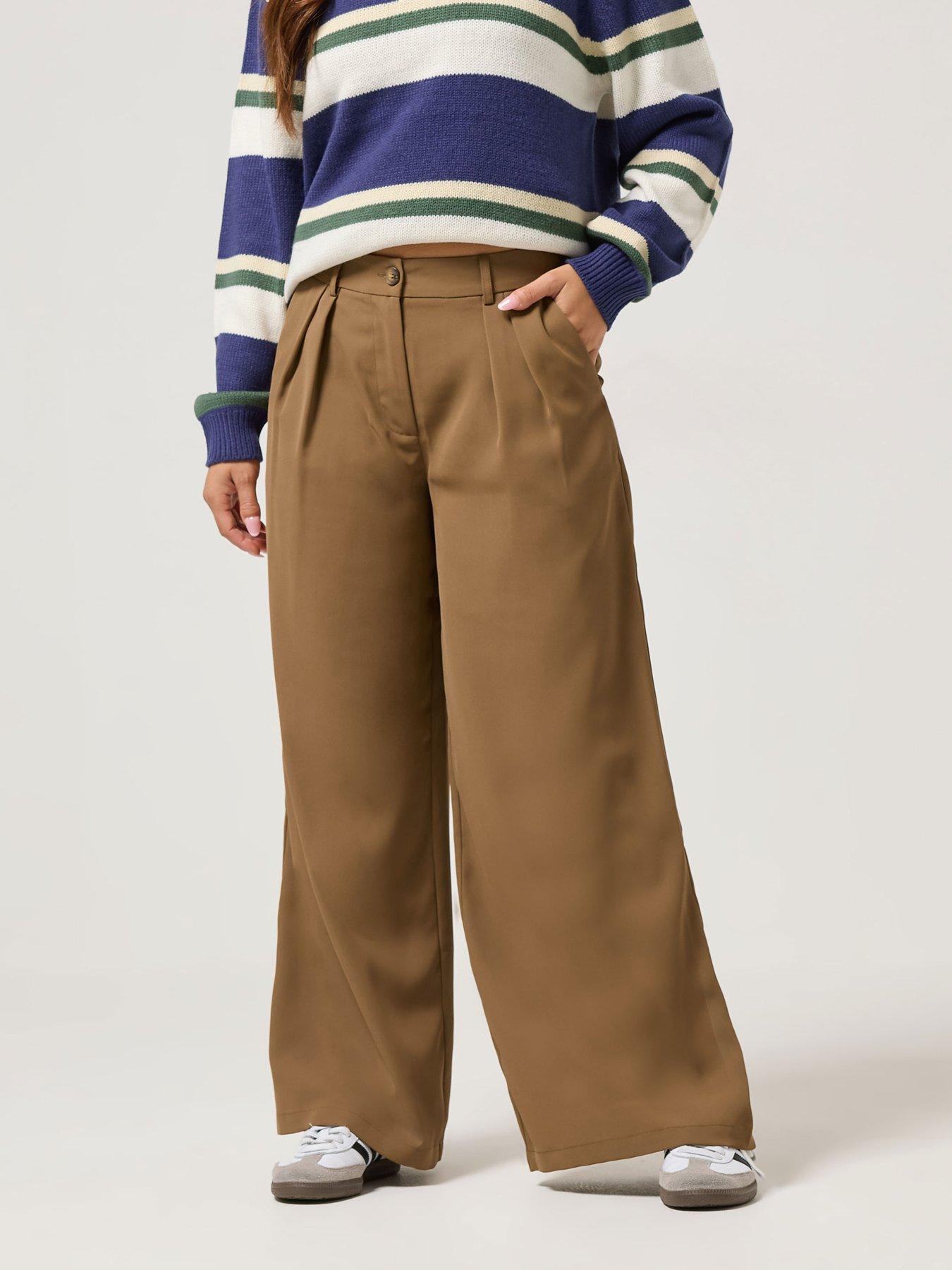 PixieGirl Petite Pleat Front Wide Leg Dad Trouser - Brown