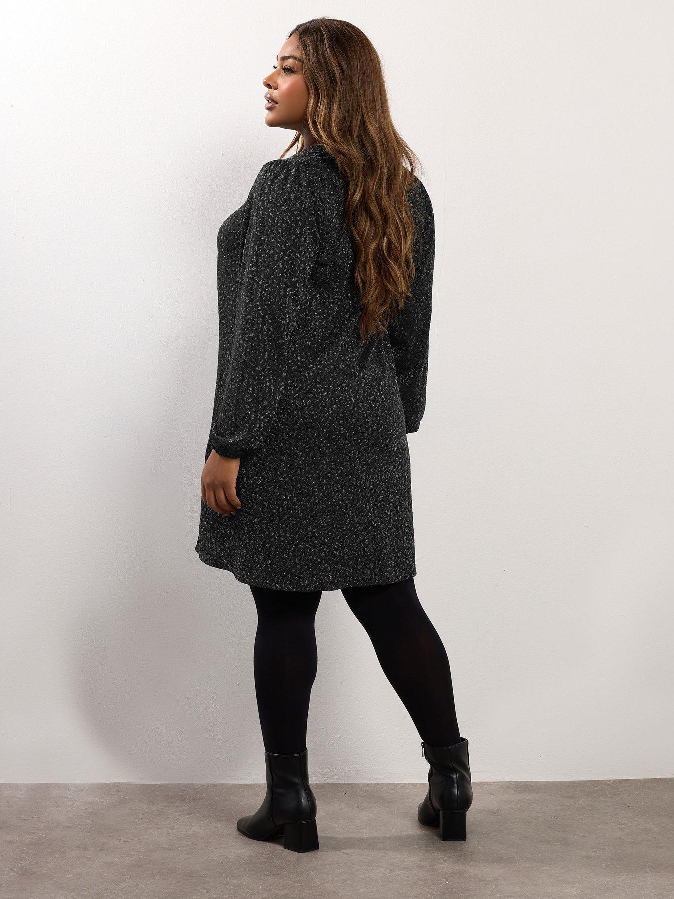 yours-curve-pleat-front-jacquard-dress-blackstillFront