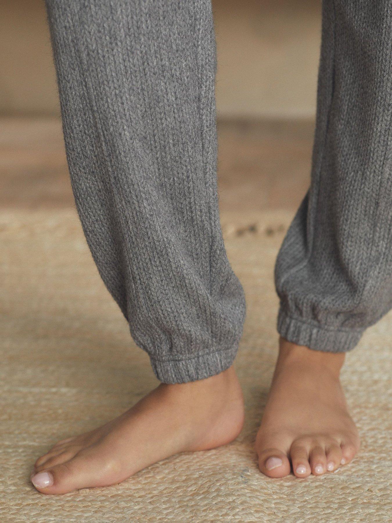 Image 4 of 7 of B By Ted Baker Knitted Jogger - Grey
