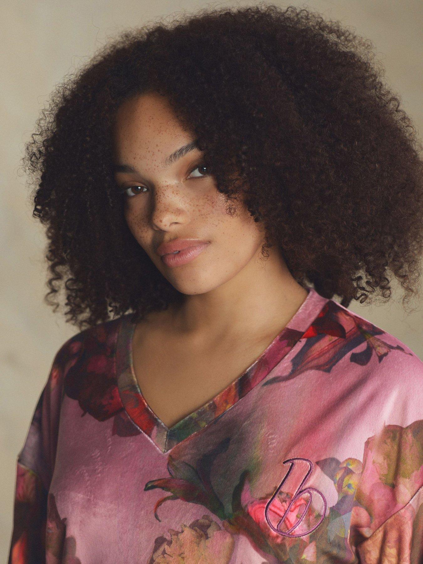 Image 4 of 6 of B By Ted Baker Cosy Floral Velour Pyjama Set - Pink