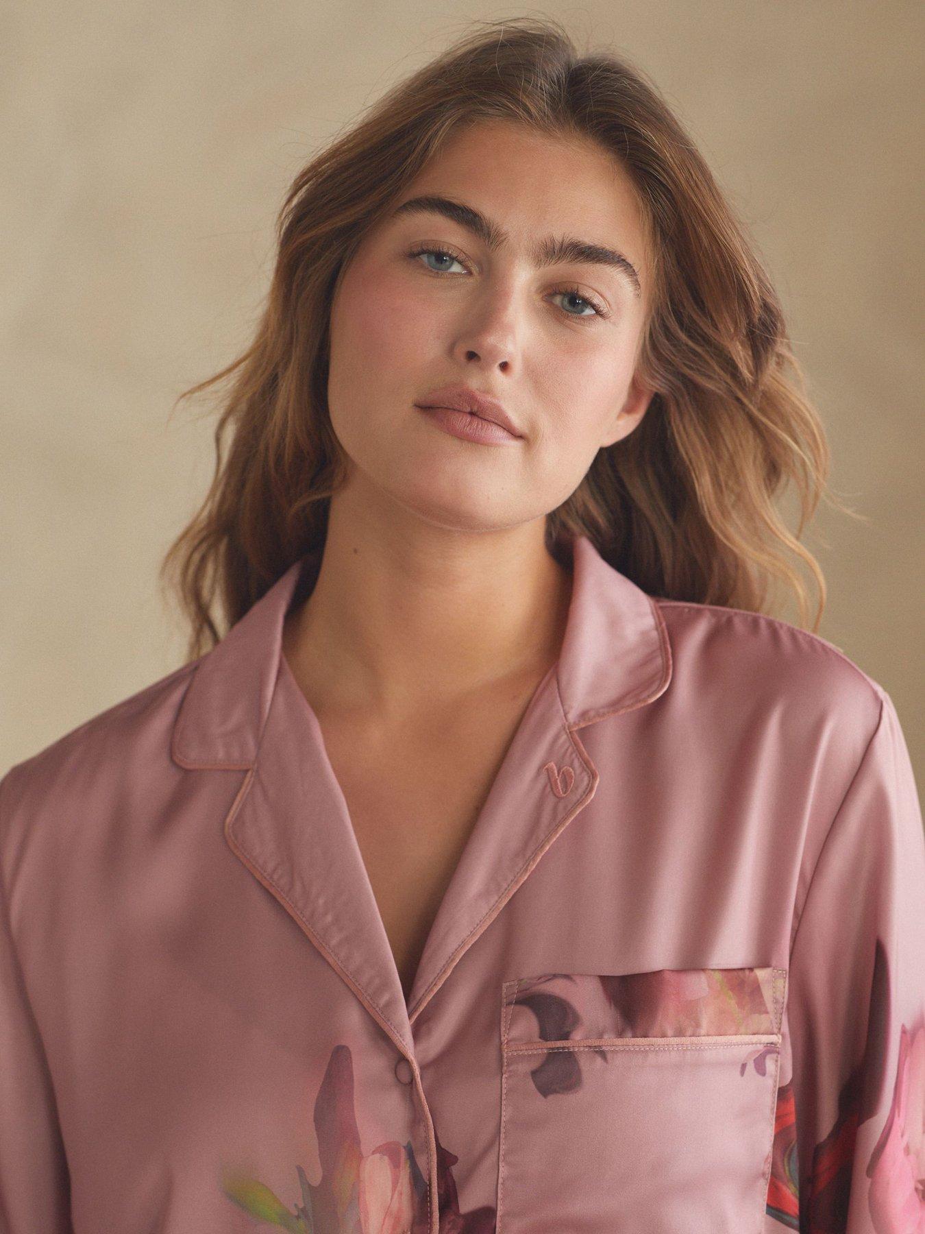 b-by-ted-baker-floral-through-satin-pyjama-set-pinkdetail