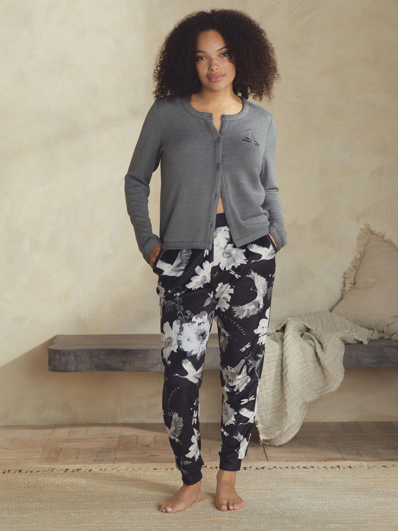 b-by-ted-baker-print-cosy-cardigan-pyjama-set-black