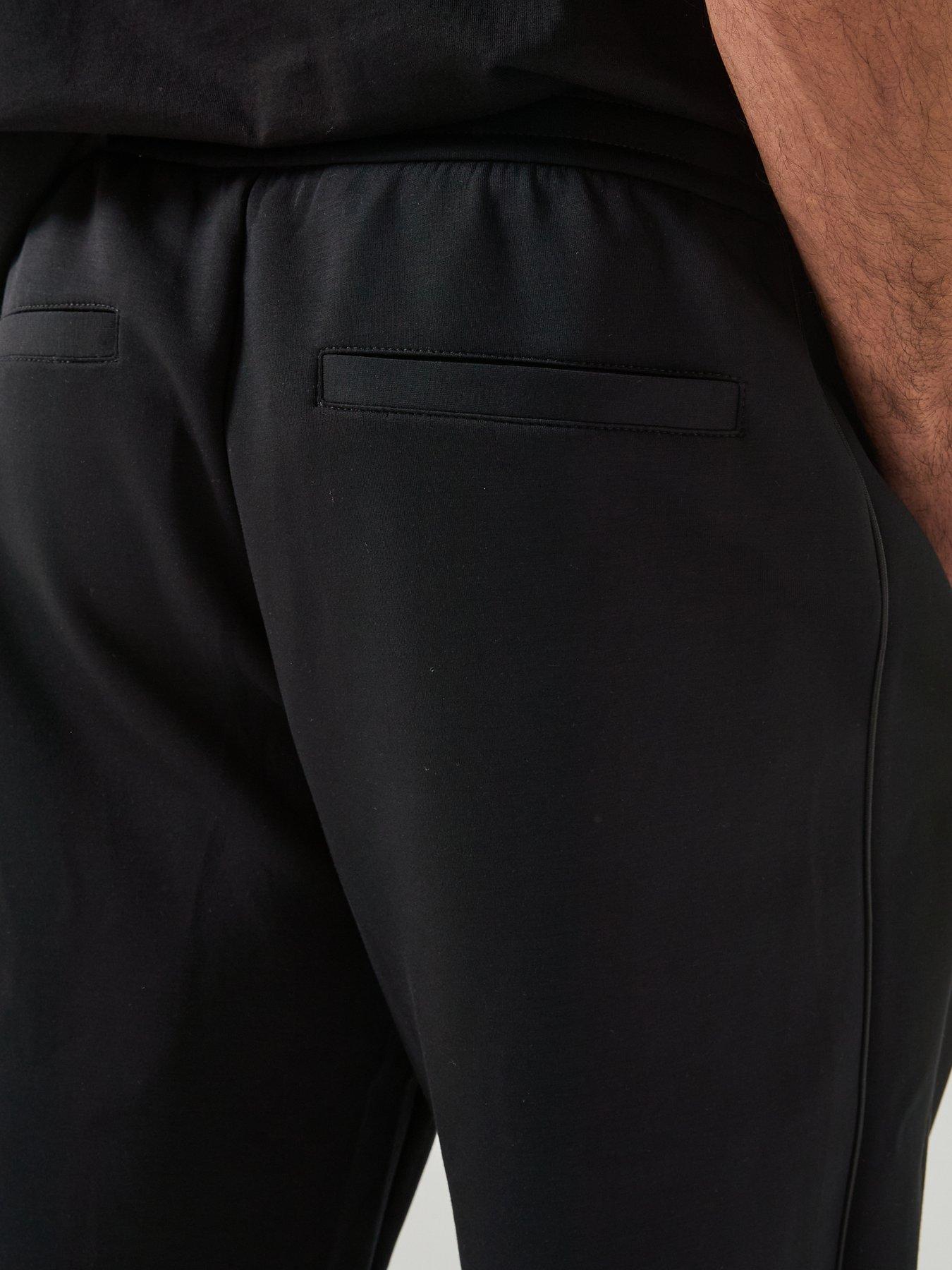 armani-exchange-logo-joggers-blackdetail