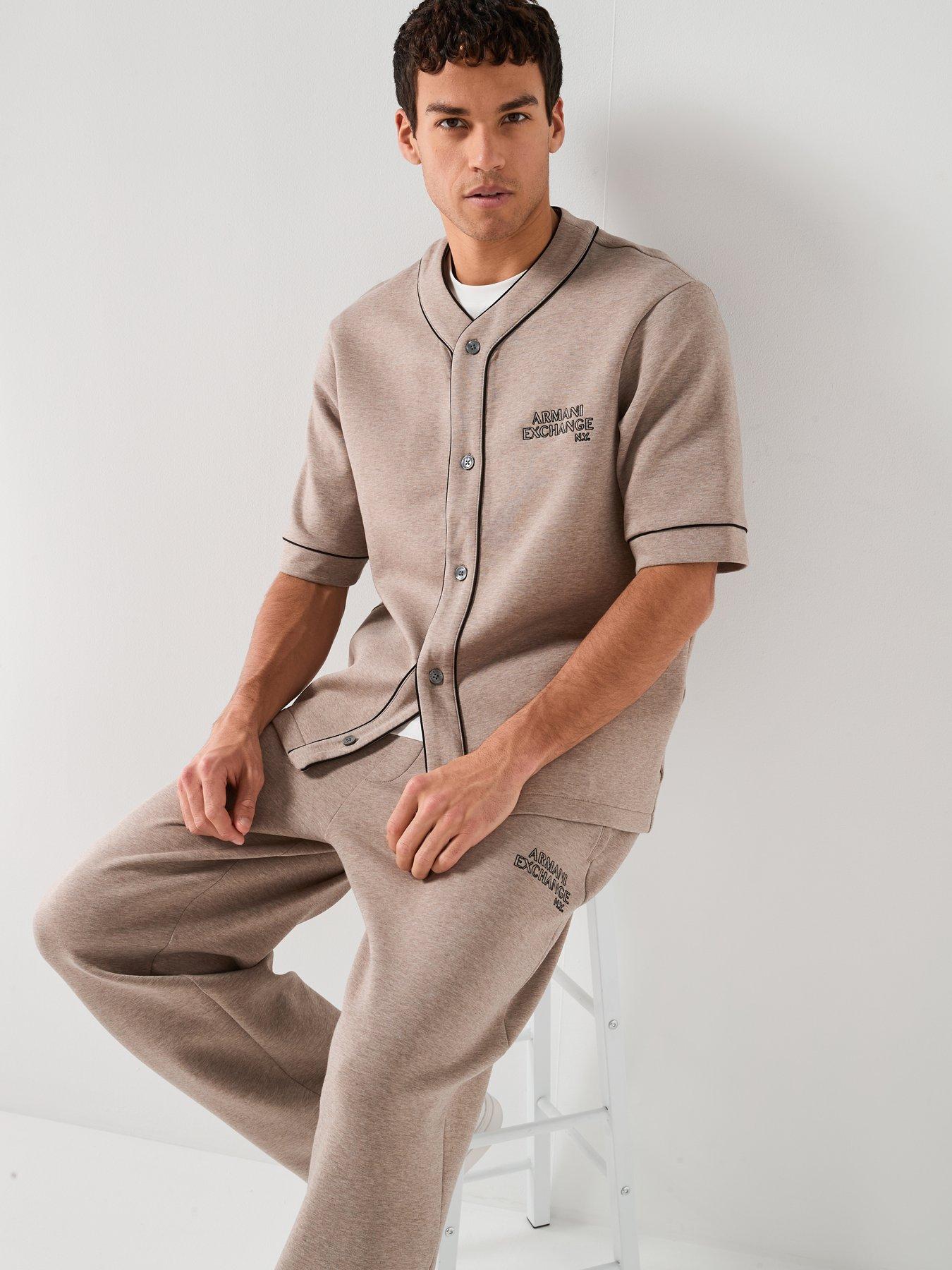 armani-exchange-short-sleeve-baseball-sweat-t-shirt-light-brownoutfit
