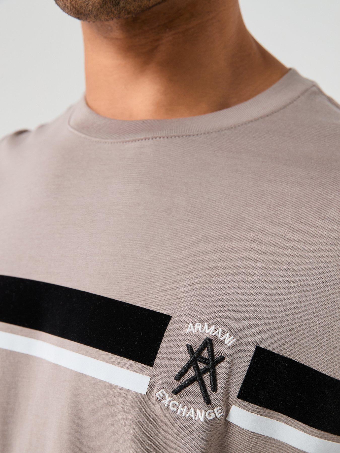 armani-exchange-chest-stripe-t-shirt-light-brownoutfit
