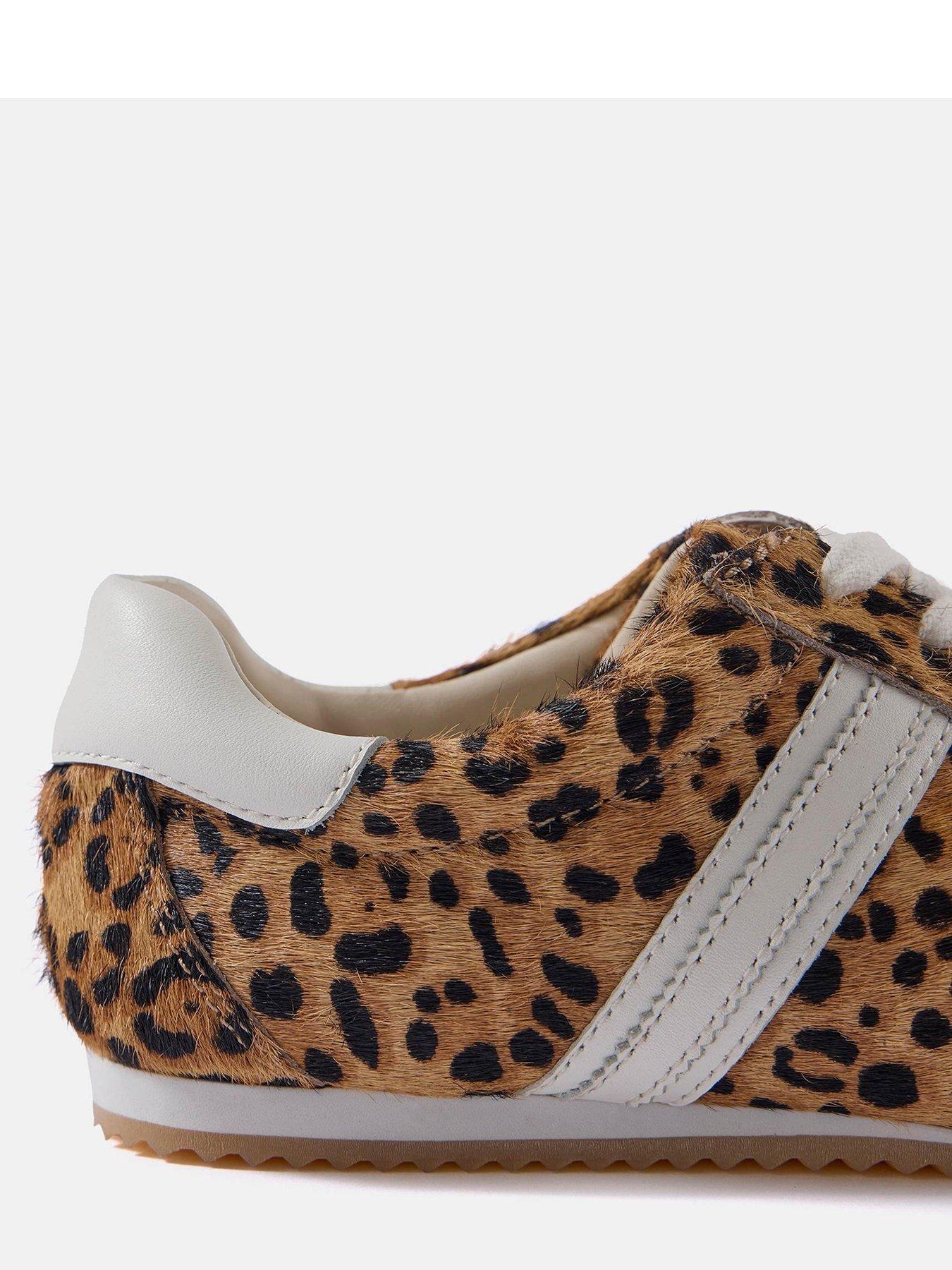 mint-velvet-nelle-leopard-print-trainer-browndetail