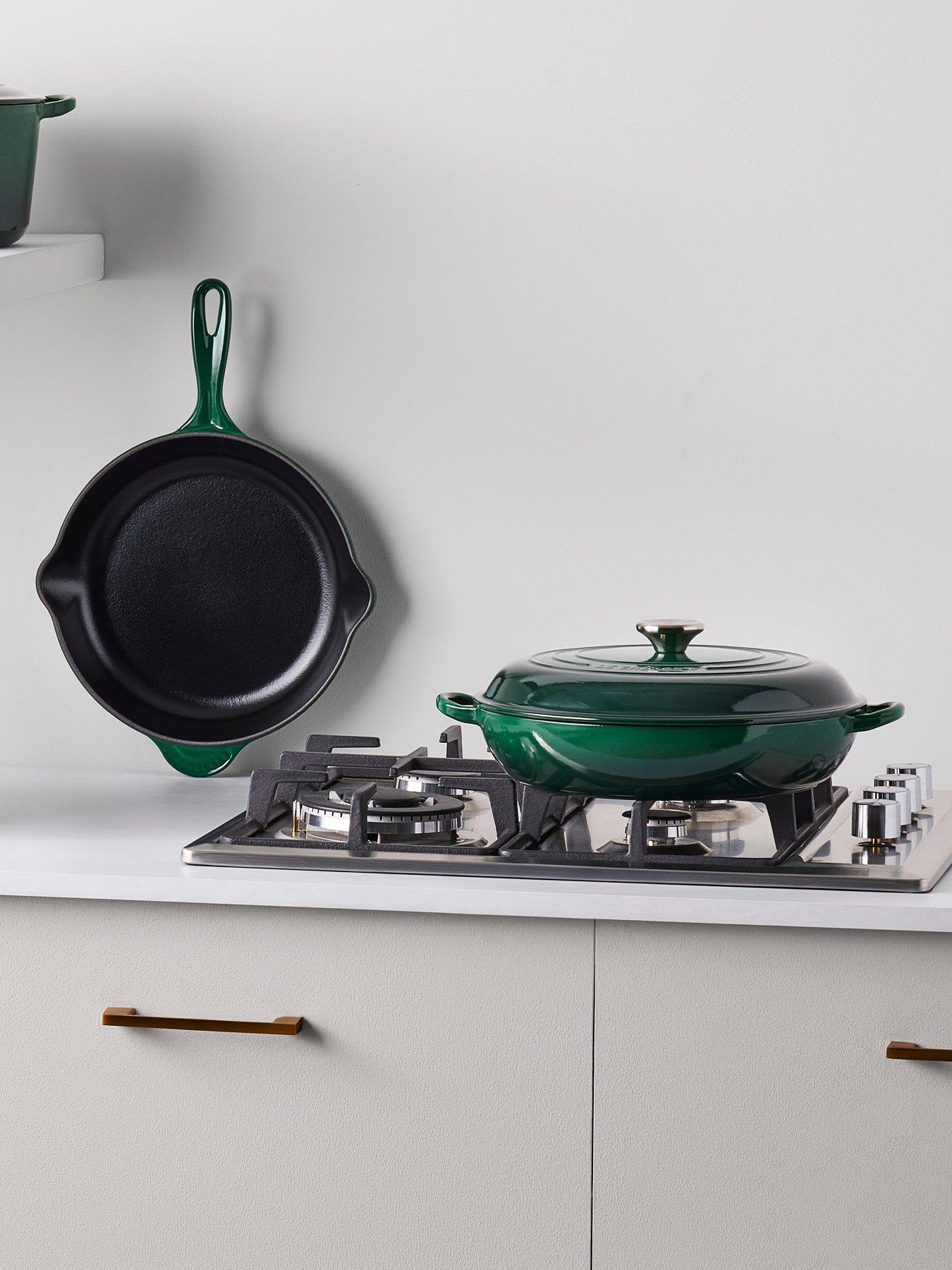 Le Creuset Le Creuset Classic Cast Iron Skillet With Metal Handle 26cm Juniper