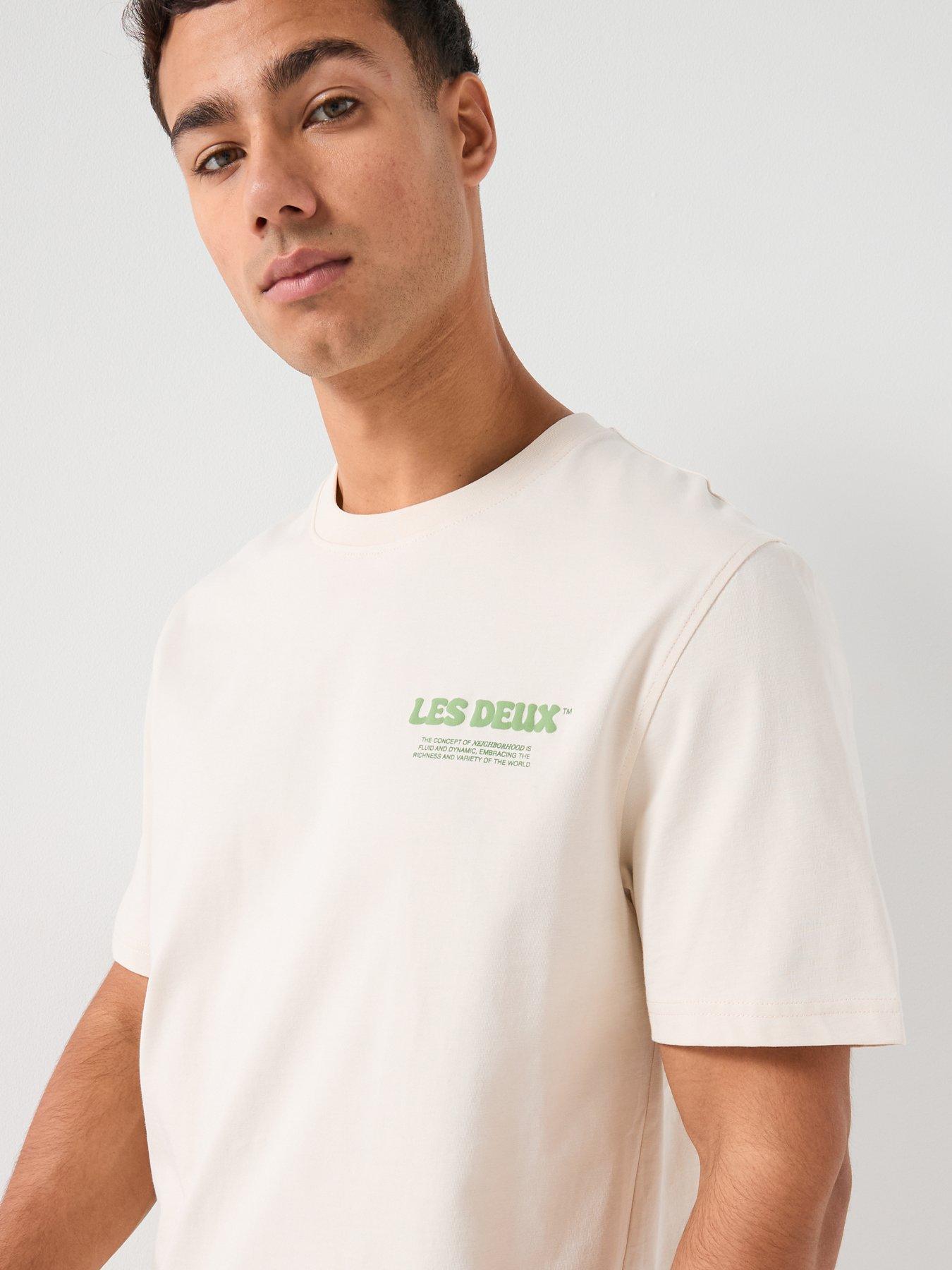 Image 4 of 5 of Les Deux Ben Dynamic Back Print Regular Fit T-Shirt - Beige