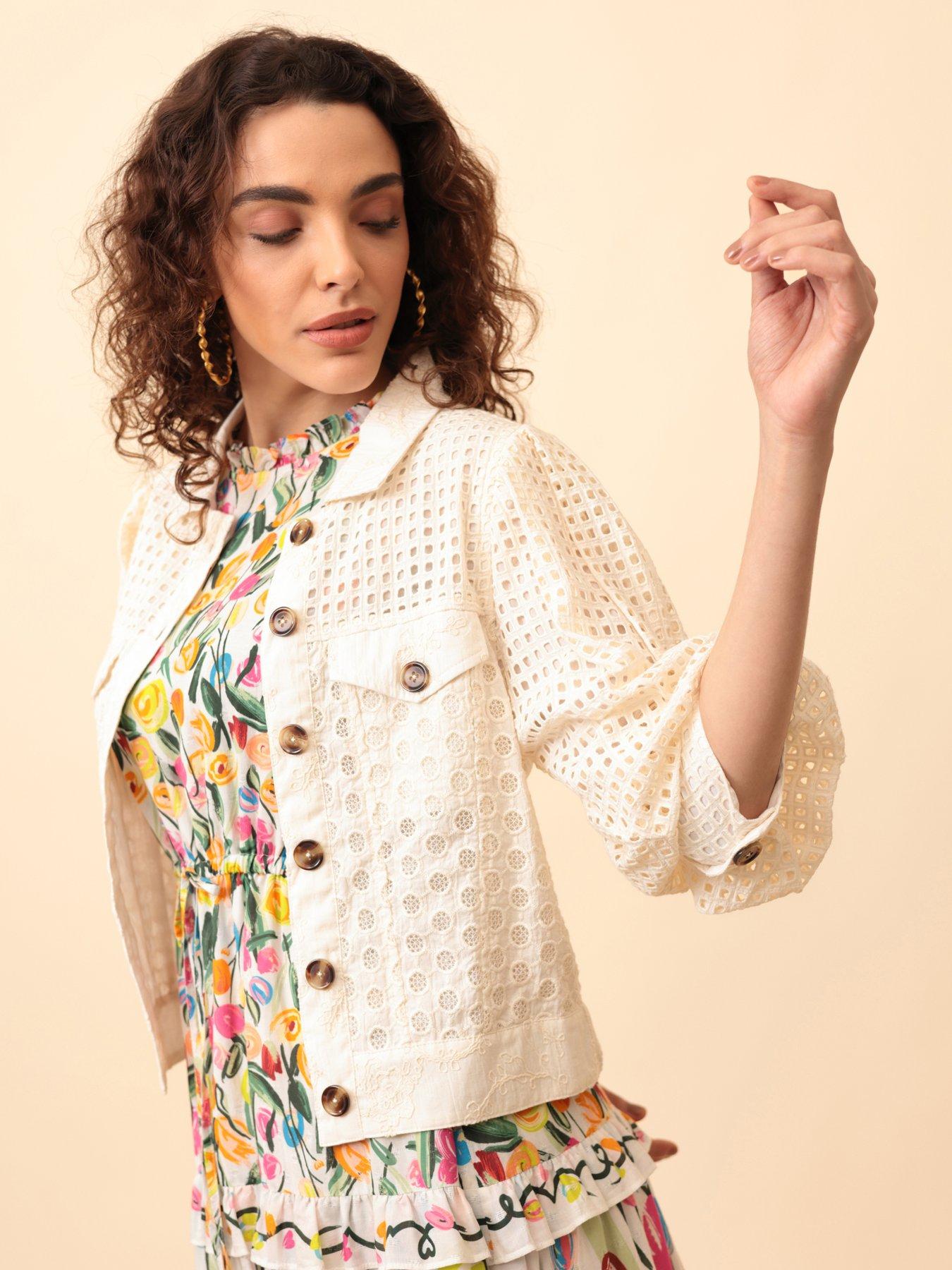 emily-lovelock-judy-broderie-anglaise-jacketoutfit
