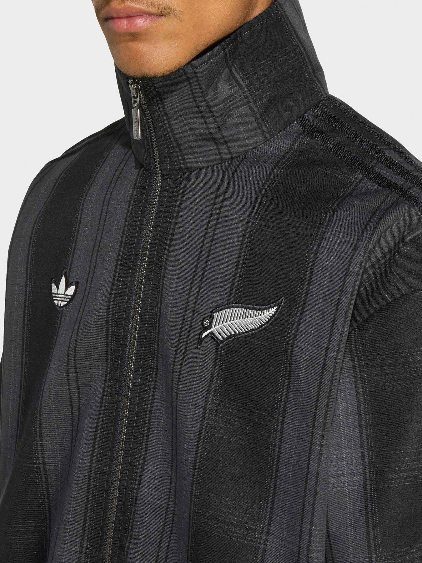 adidas-originals-mens-firebird-jacket-blackdetail