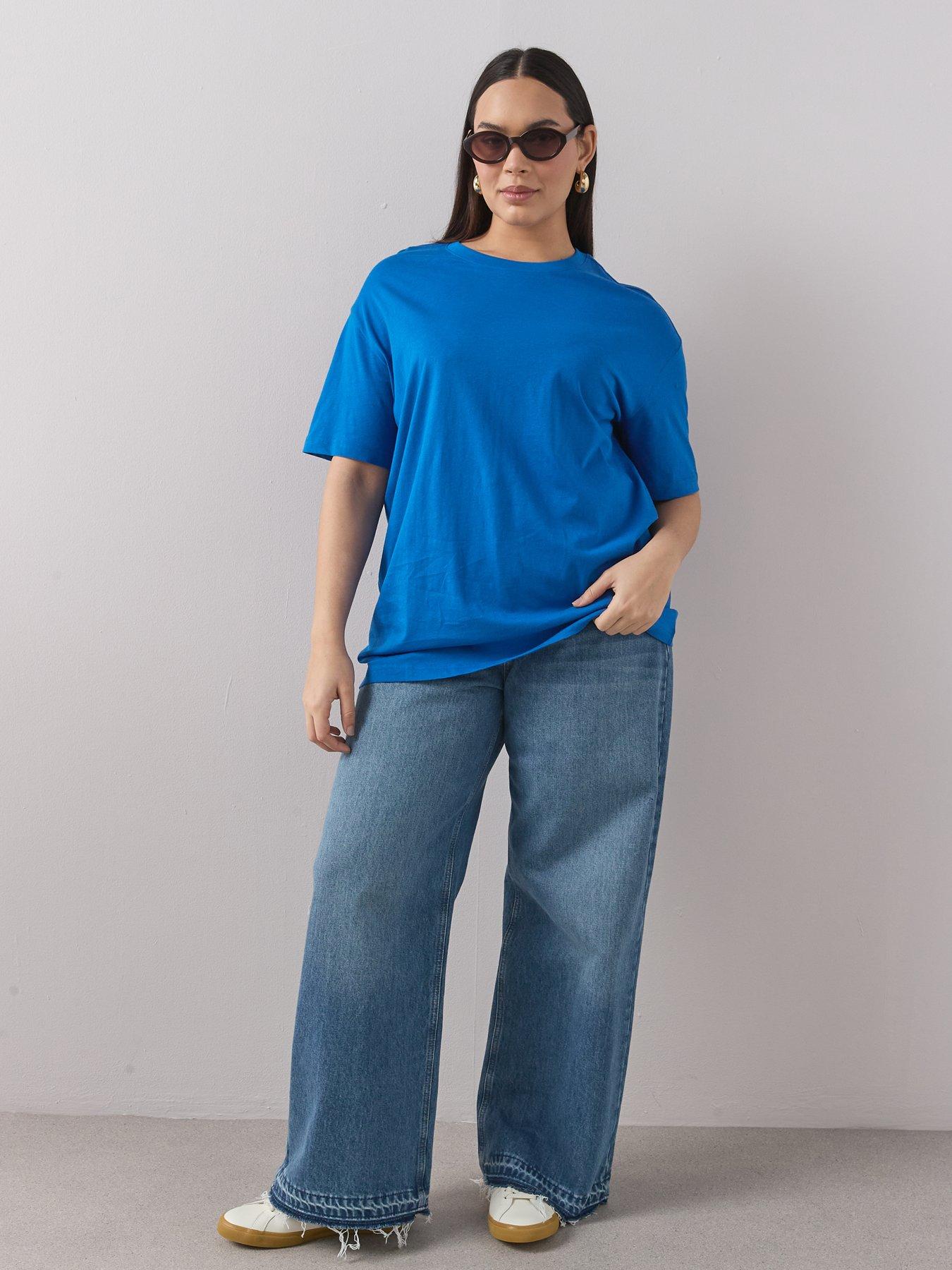 Image 6 of 6 of The Very Collection Curve Oversized T-shirt