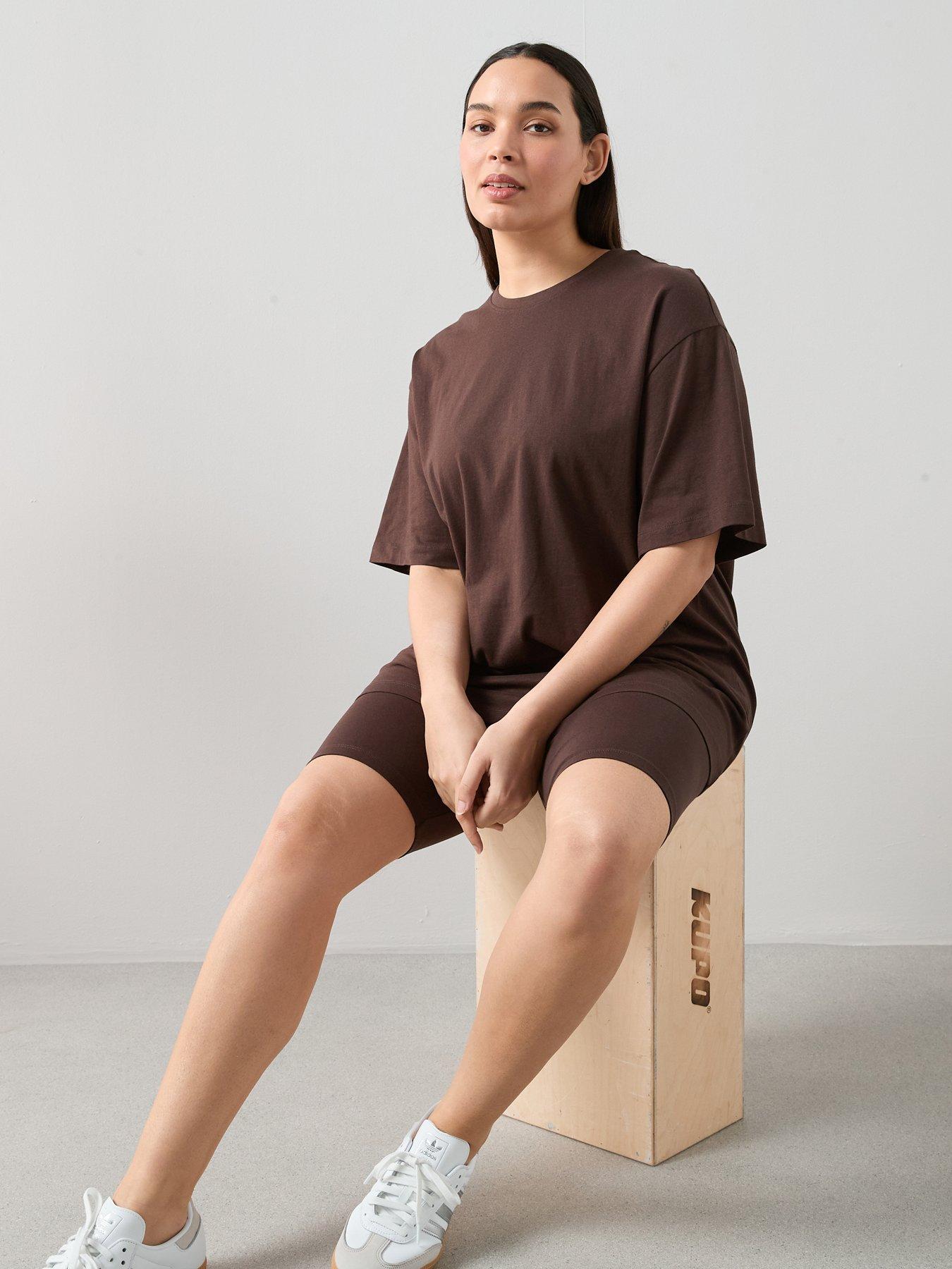 The Very Collection Curve T-shirt  &  Cycling Short Co-ord Set