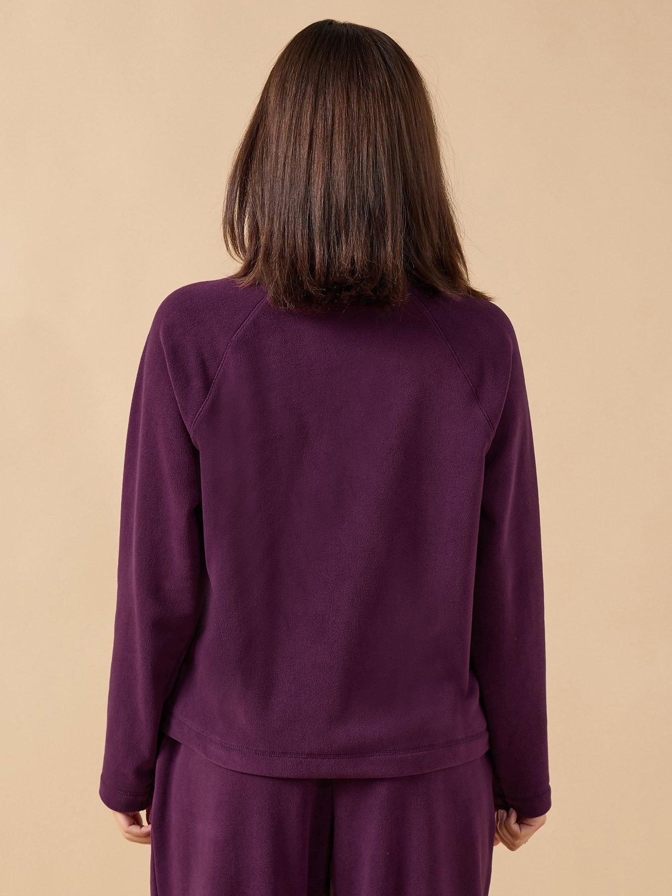 pixiegirl-petite-weekend-fleece-lounge-topstillFront