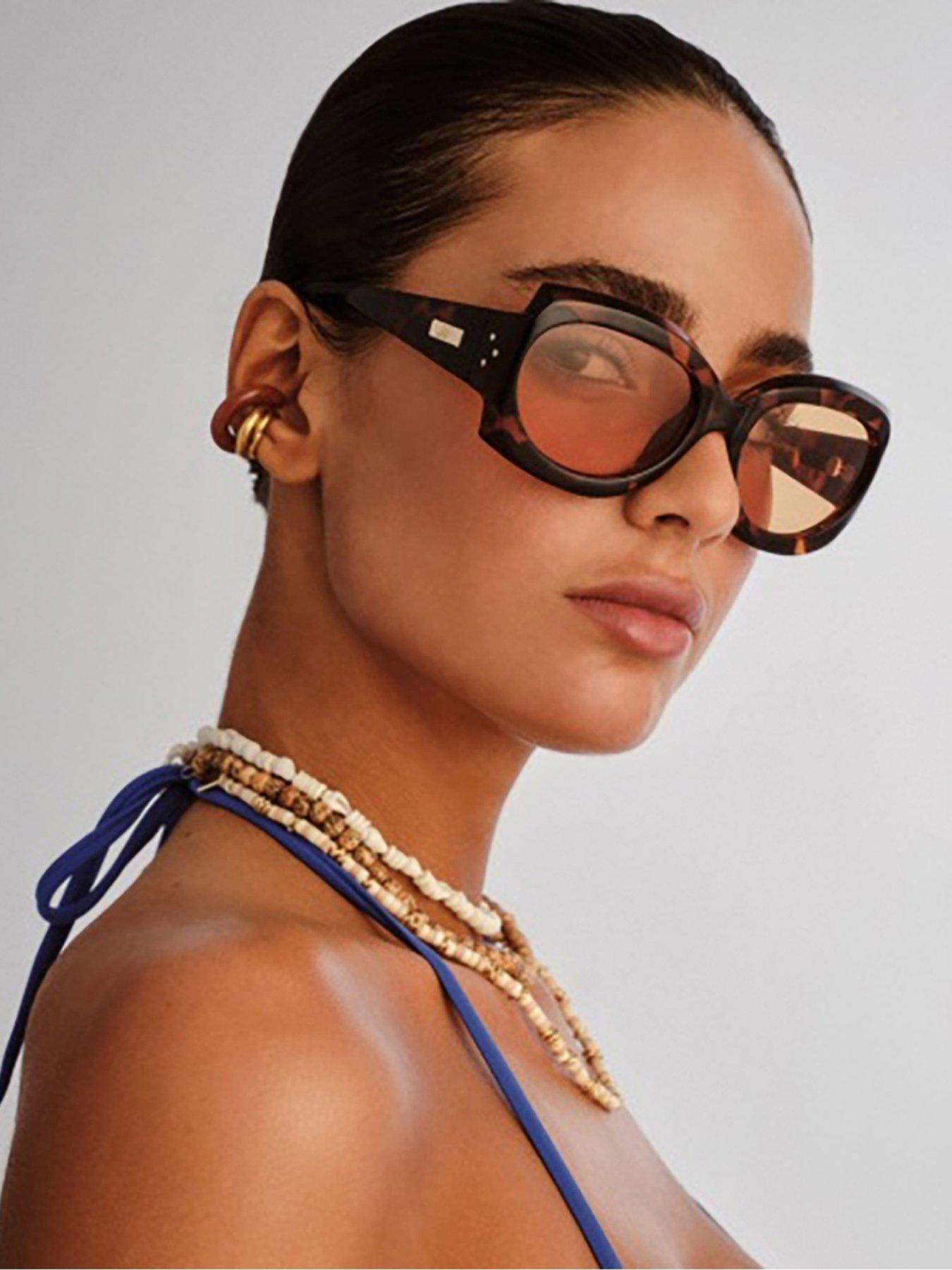 le-specs-loveliness-square-sunglasses-tort