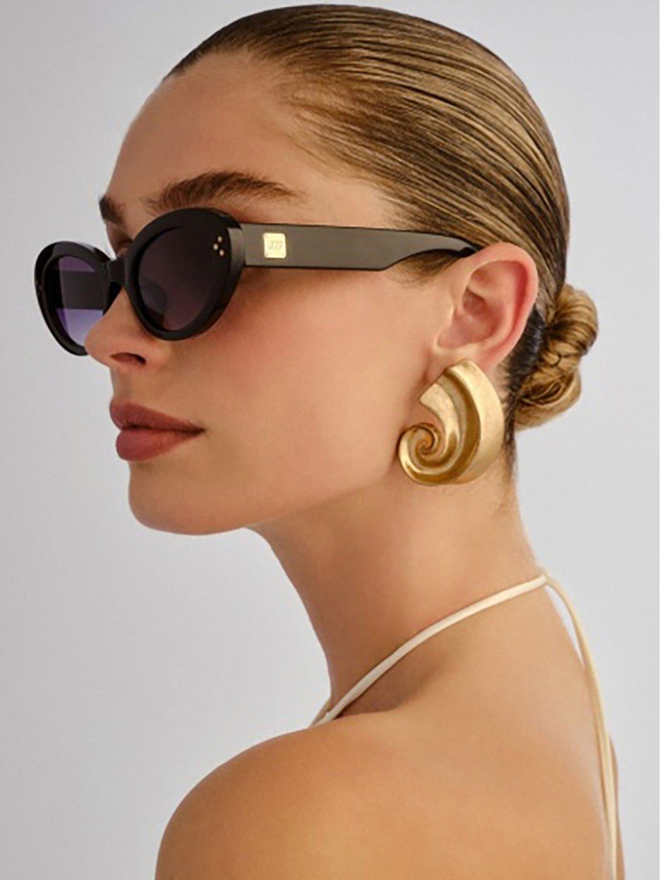 le-specs-tootsie-cat-eye-sunglasses-blackdetail