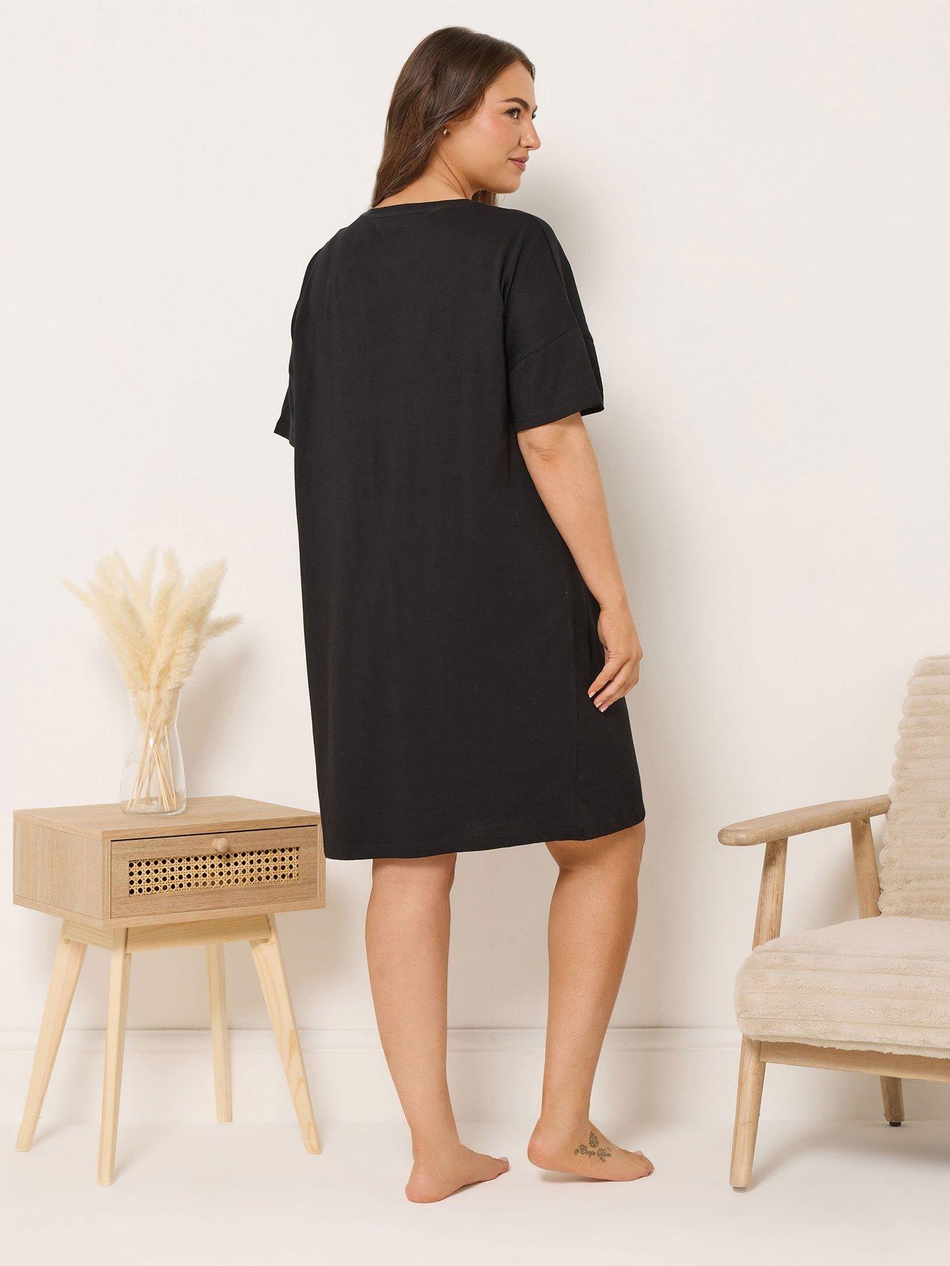 Image 2 of 4 of Yours Curve Sleep All Day Sleeptee Nightdress - Black