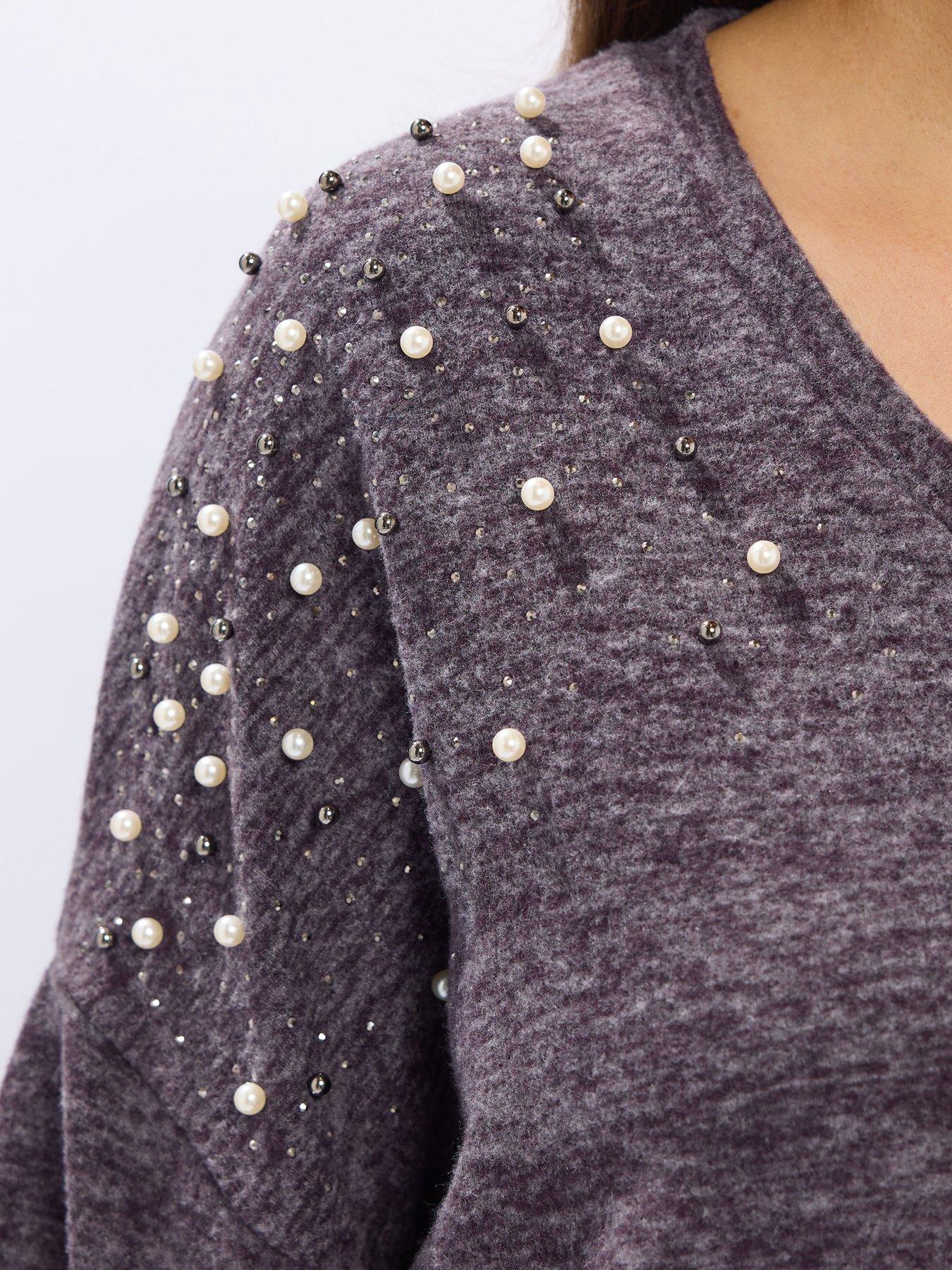 yours-curve-drop-shoulder-v-neck-jumper-purpleoutfit