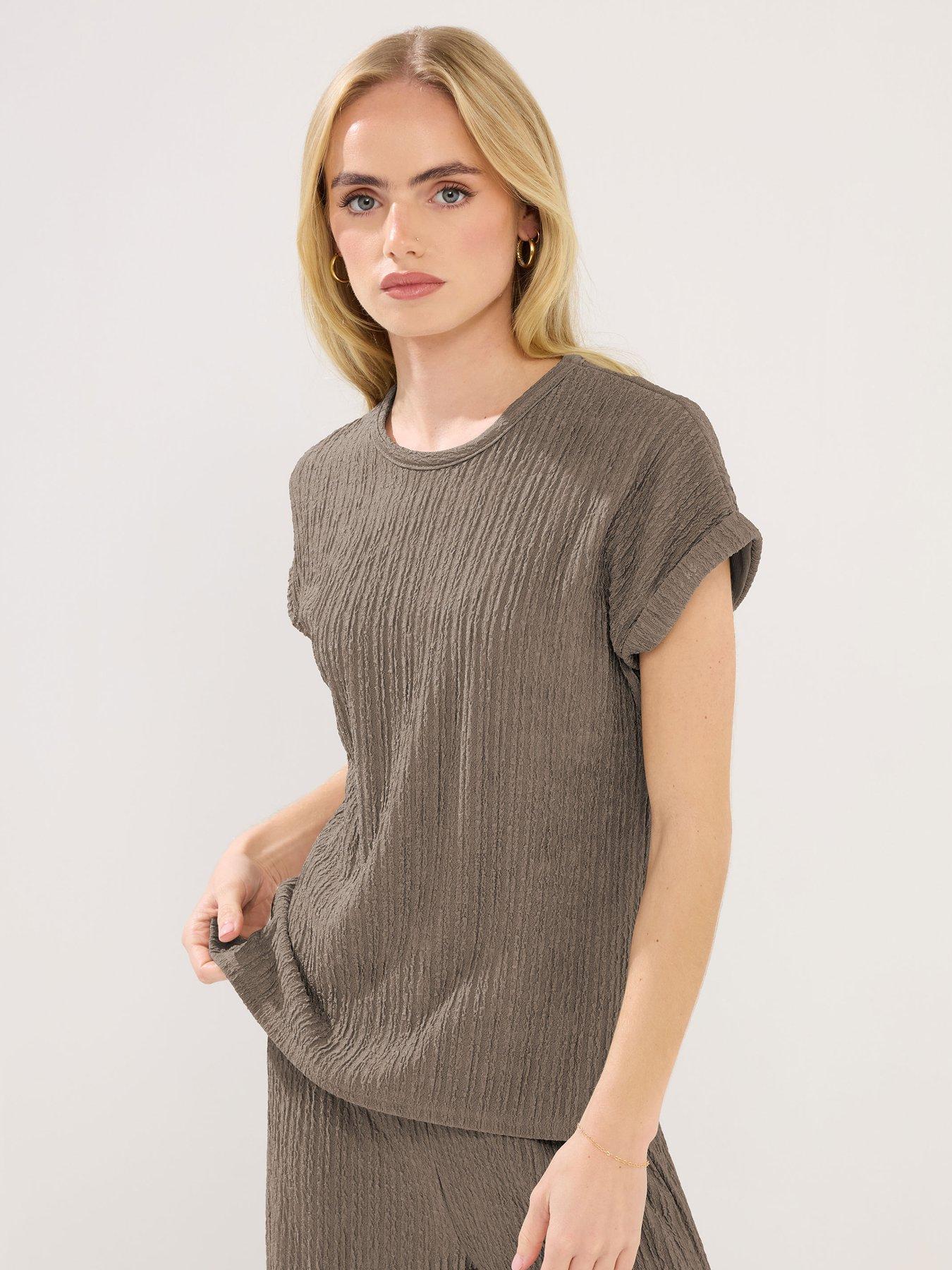 pixiegirl-petite-short-sleeve-textured-top-brown