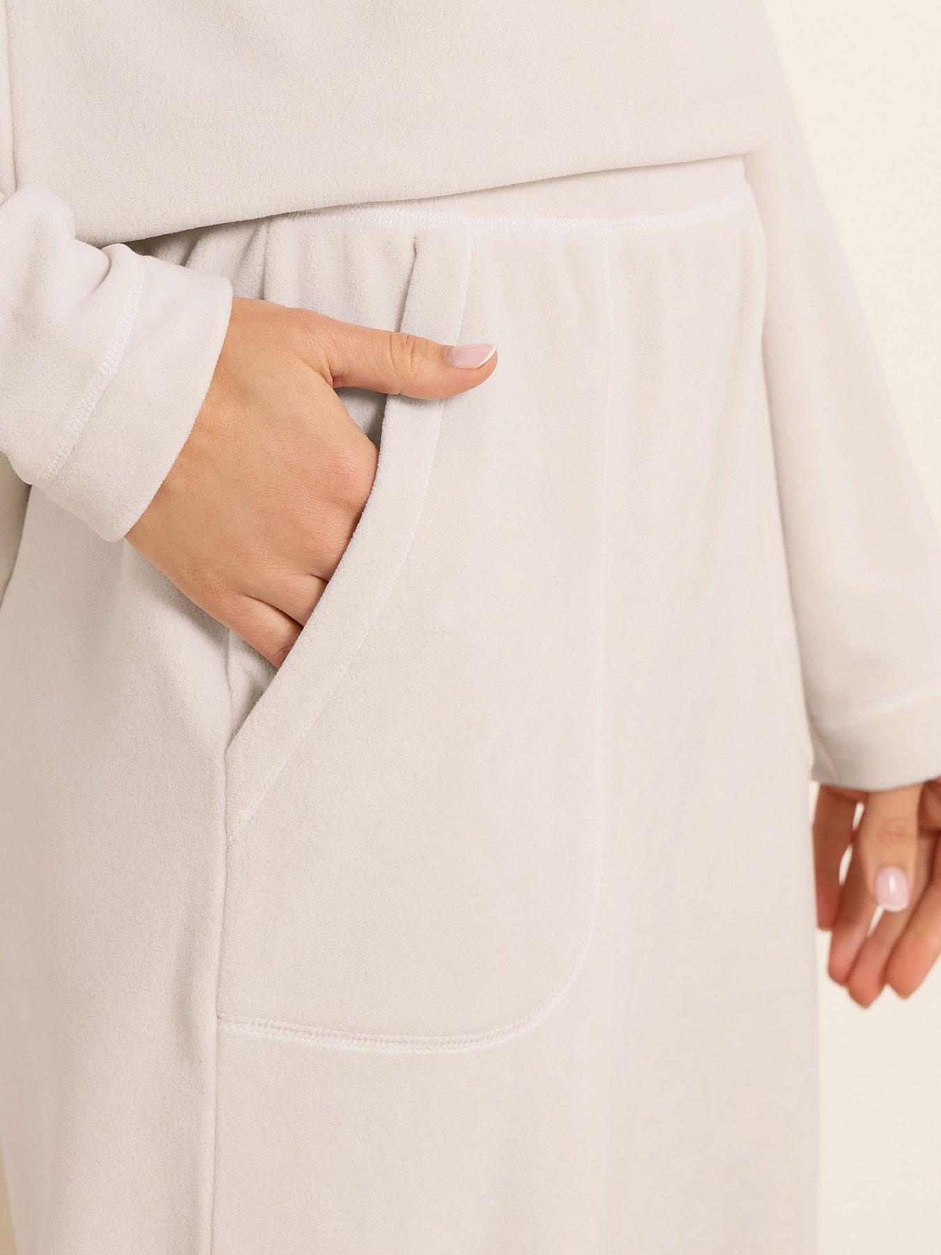 Image 4 of 5 of Long Tall Sally Tall Fleece Lounge Trouser - Ivory