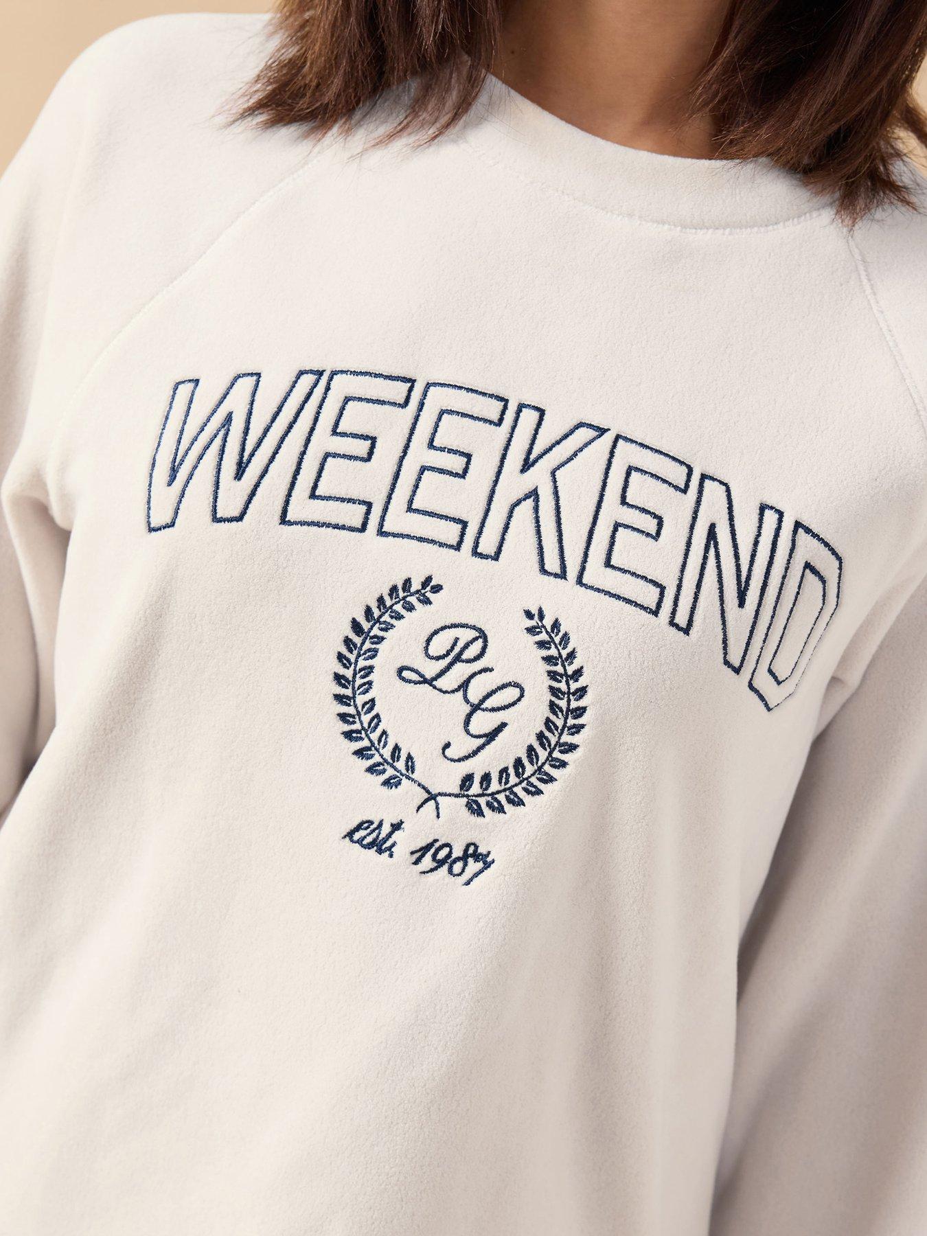 pixiegirl-petite-weekend-fleece-lounge-top-ivoryoutfit