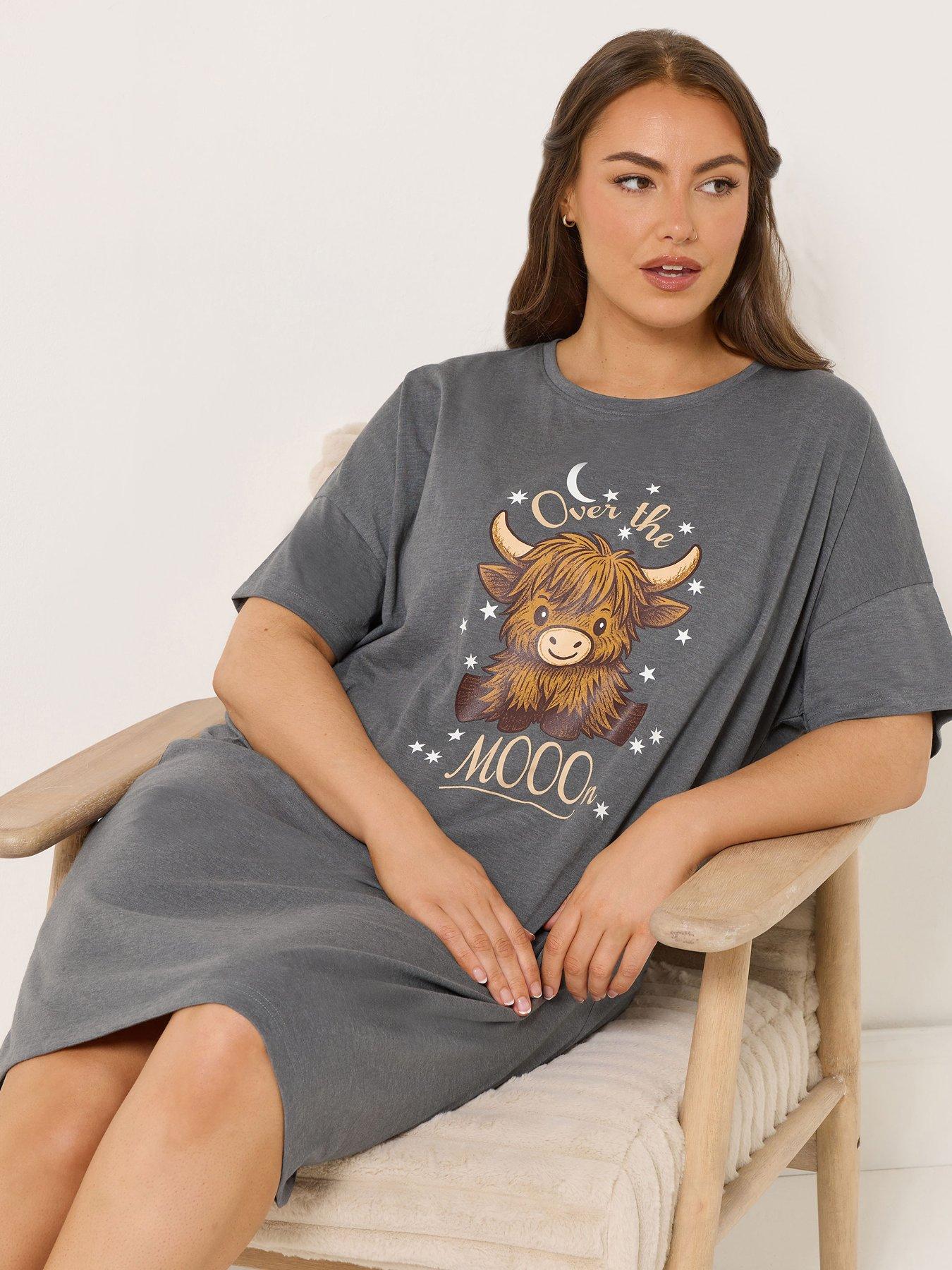 Image 3 of 4 of Yours Curve Highland Cow Sleeptee Nightdress - Grey