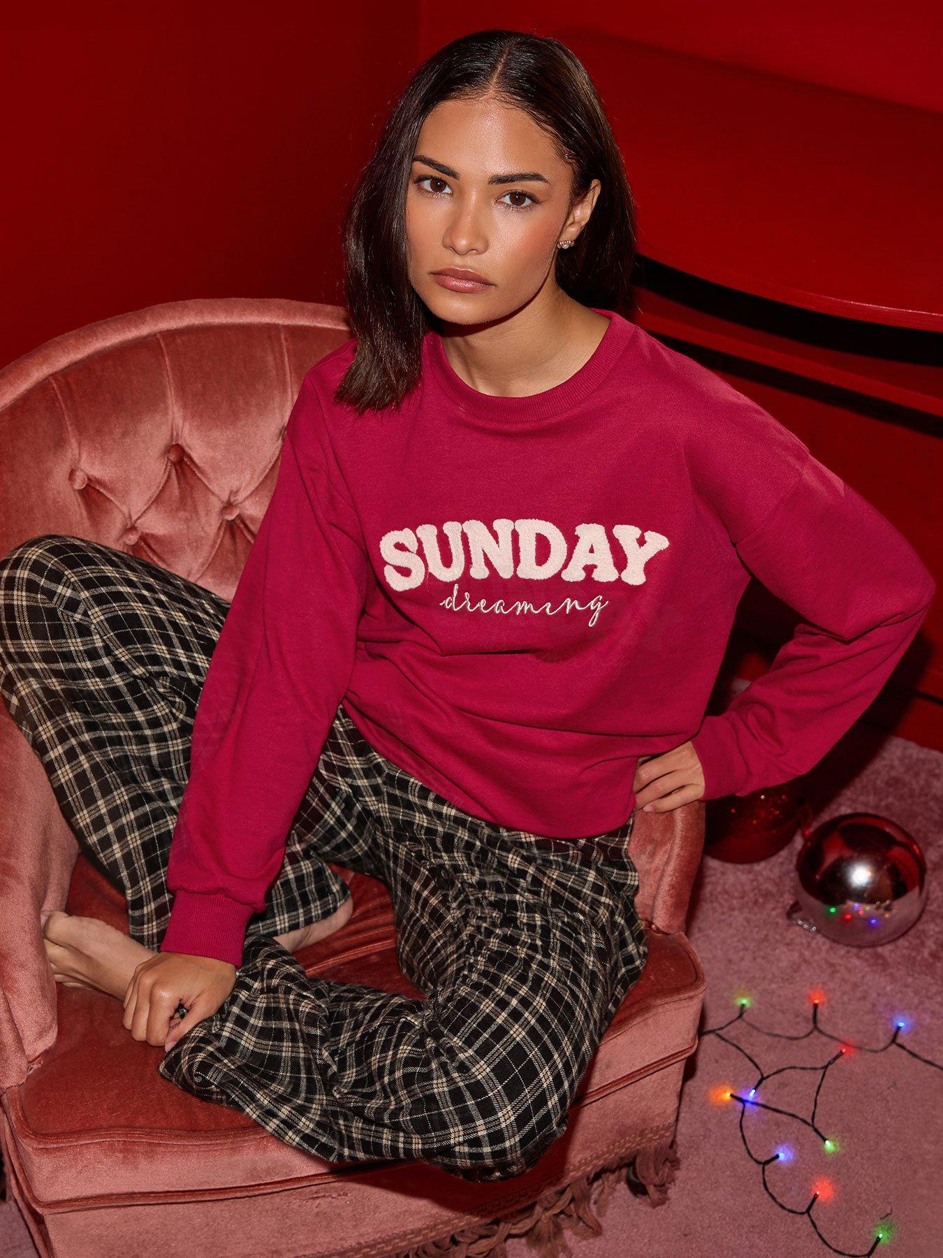 pixiegirl-petite-sunday-dreaming-lounge-top-red