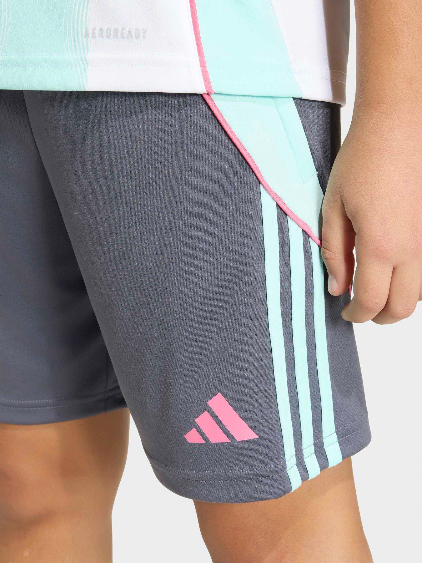 adidas-junior-messi-football-shorts-greydetail