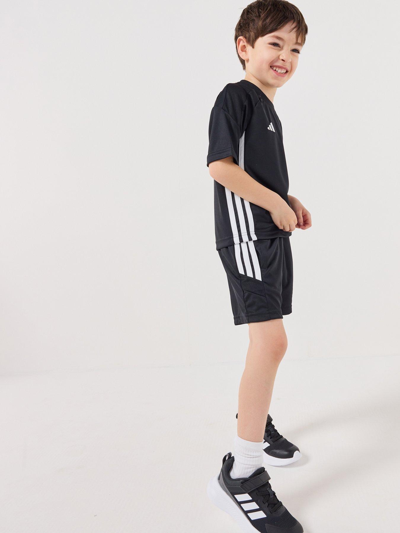 adidas-junior-tiro-football-training-mini-kit-black