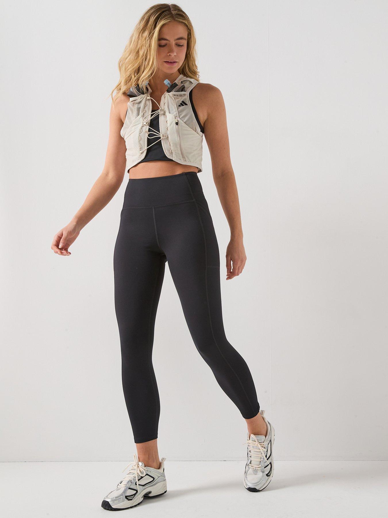 adidas-terrex-womens-25l-trail-hydration-vest-beigeback