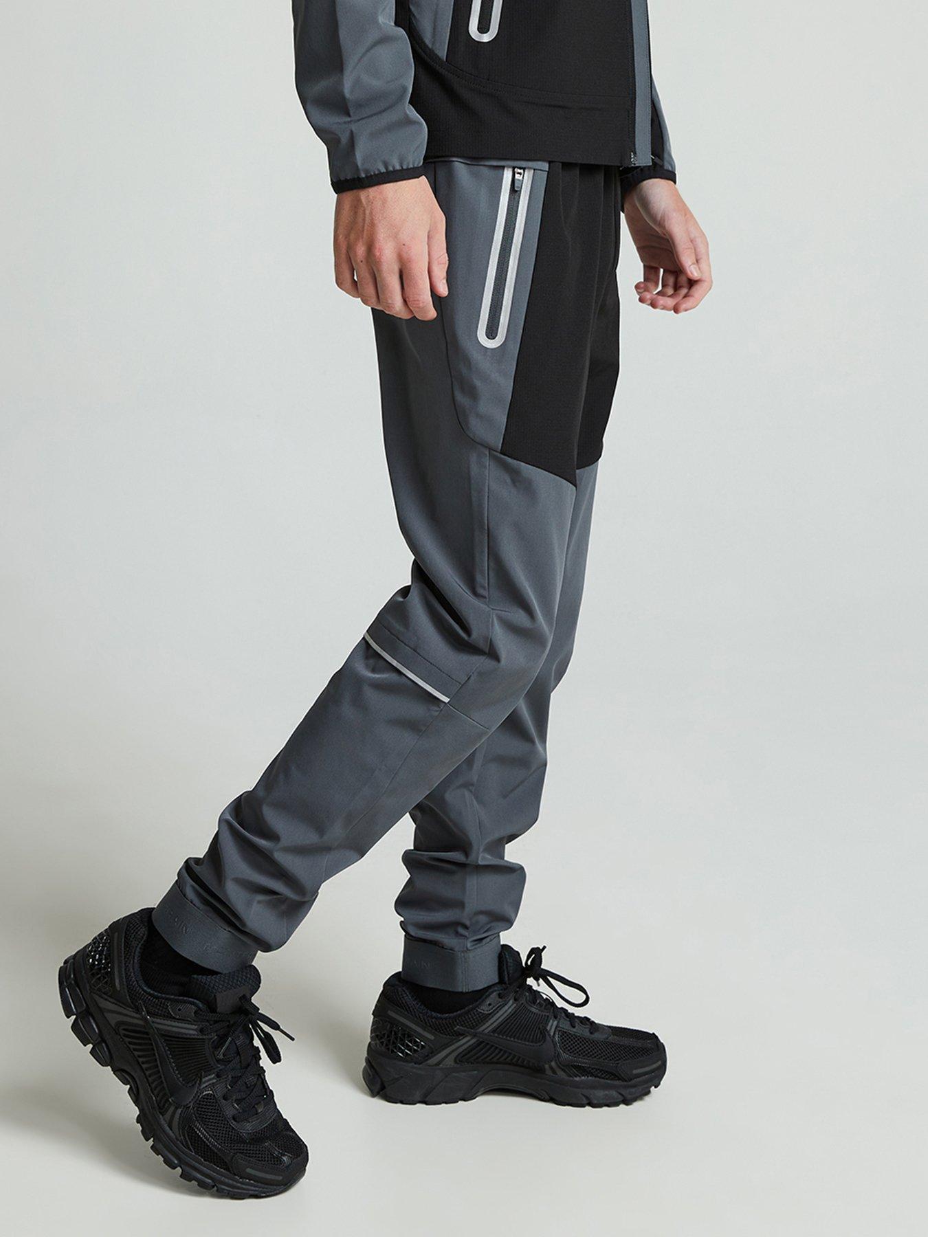 monterrain-boys-ventax-woven-running-pants-jet-iron-gateoutfit