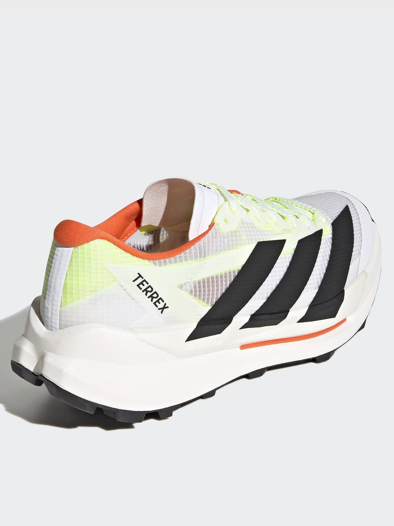 adidas-terrex-mens-trail-running-agravic-tt-trainers-whiteoutfit