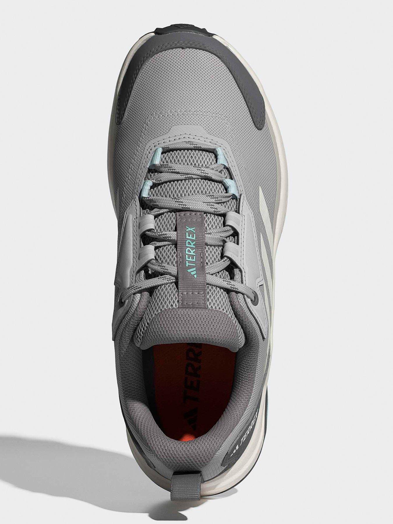 adidas-terrex-womens-anylander-hiking-shoes-greyoutfit