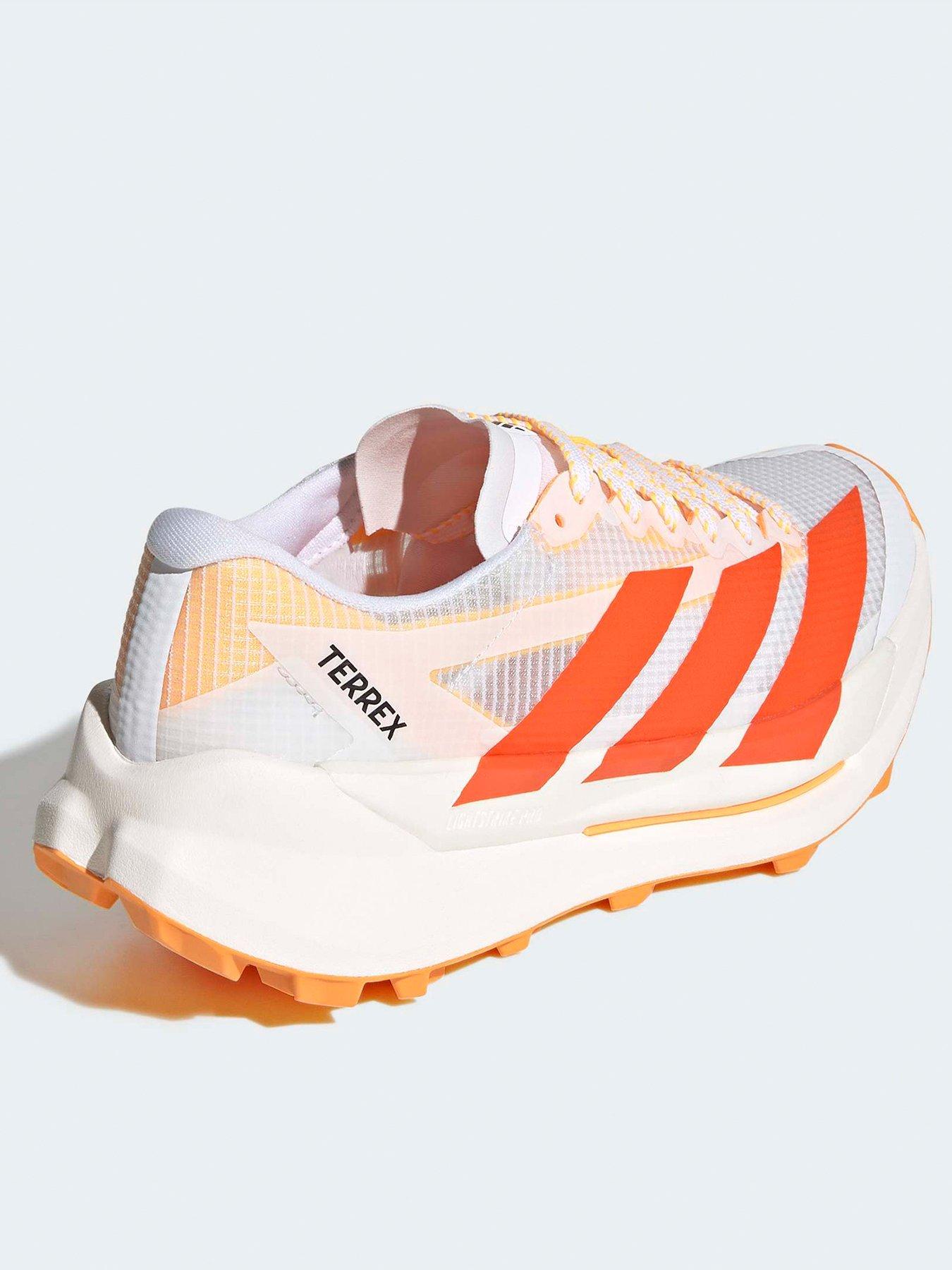 adidas-terrex-womens-trail-running-agravic-tt-trainers-whiteoutfit